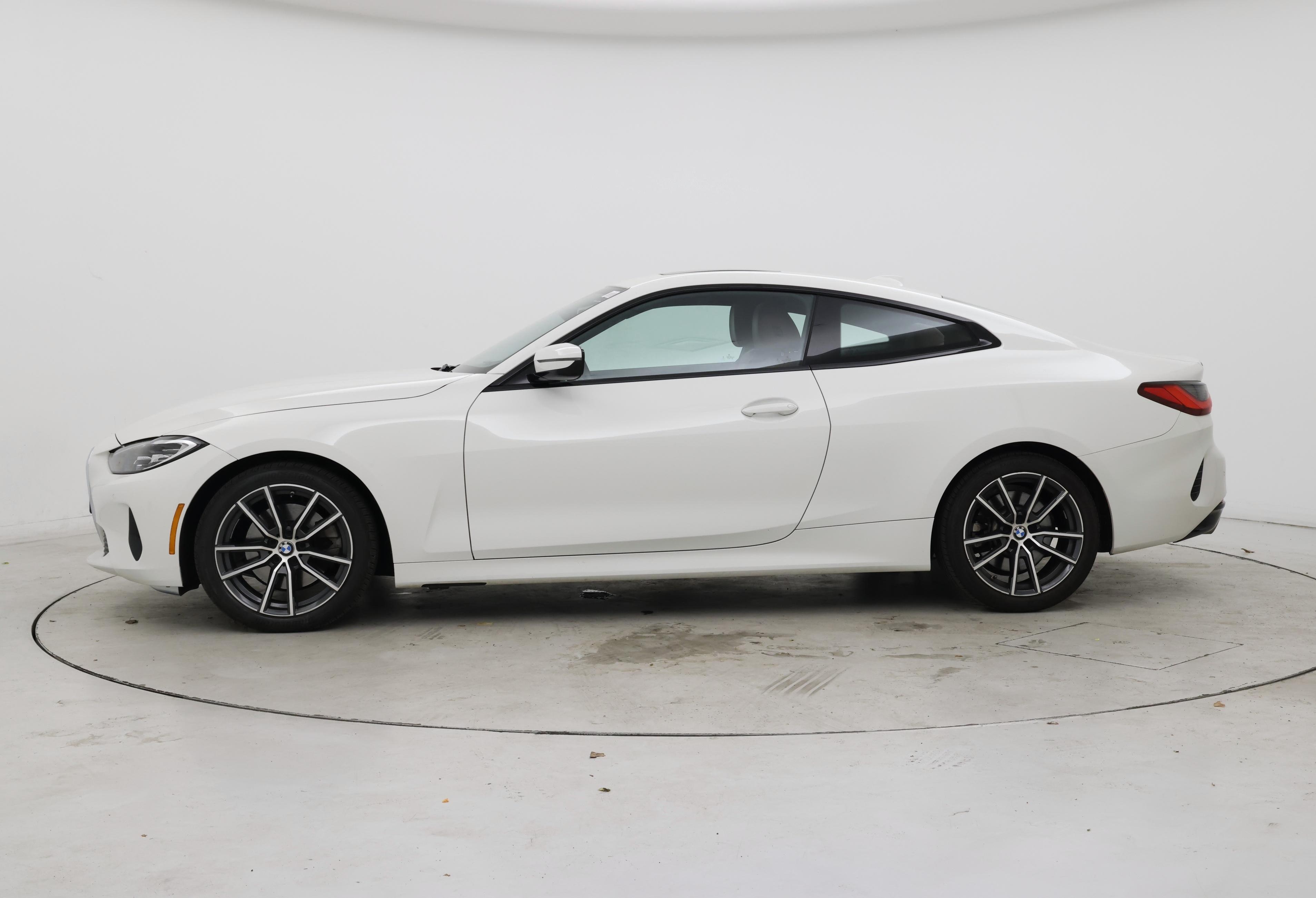 Thumbnail: 2023 BMW 4 Series - 3