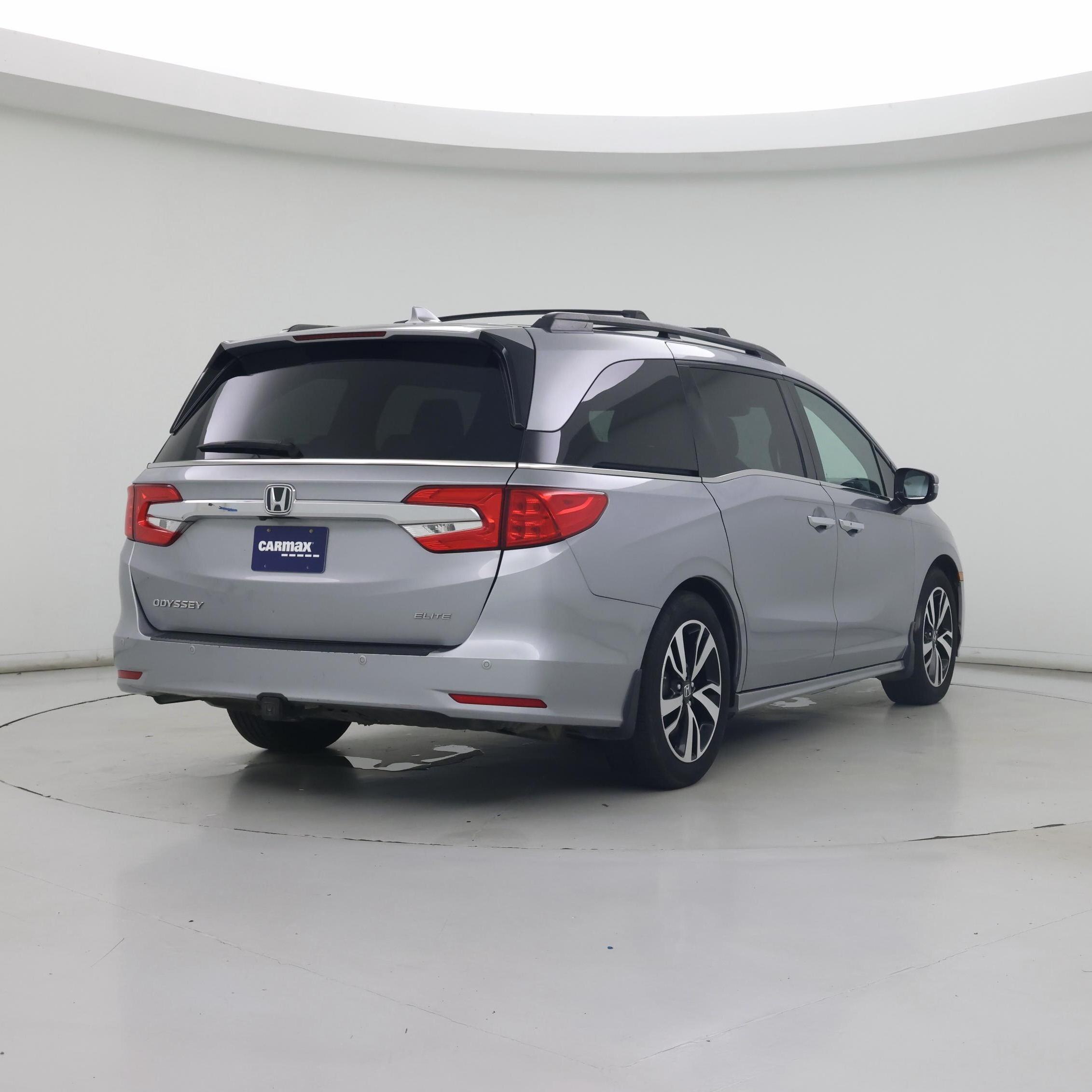 Thumbnail: 2019 Honda Odyssey - 8