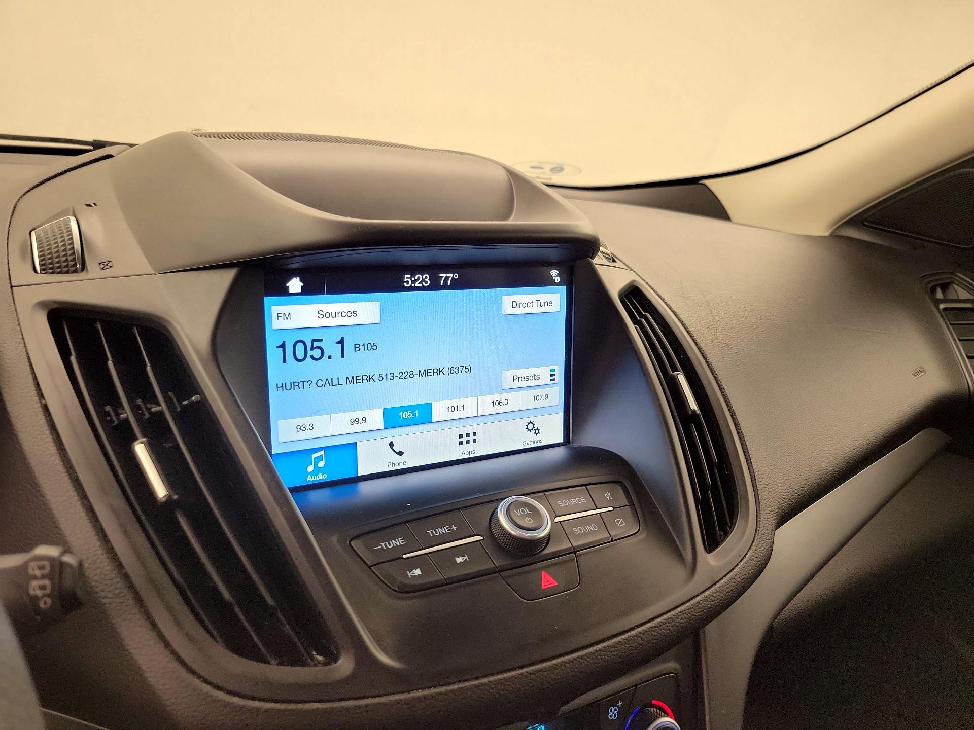 Thumbnail: 2019 Ford Escape - 15