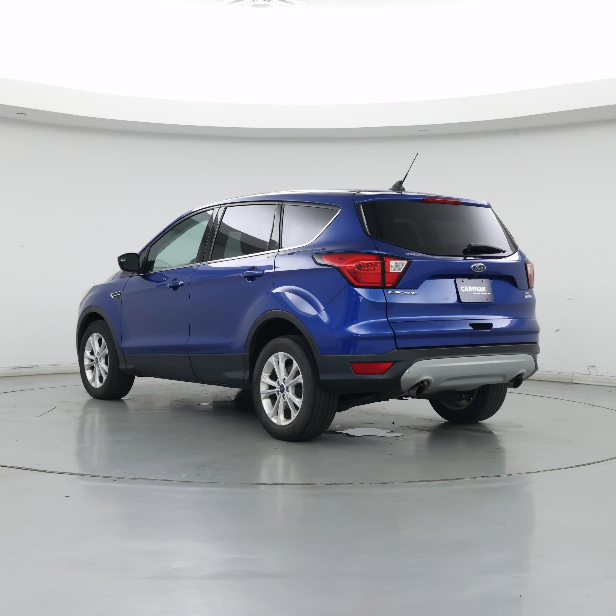 Thumbnail: 2019 Ford Escape - 2