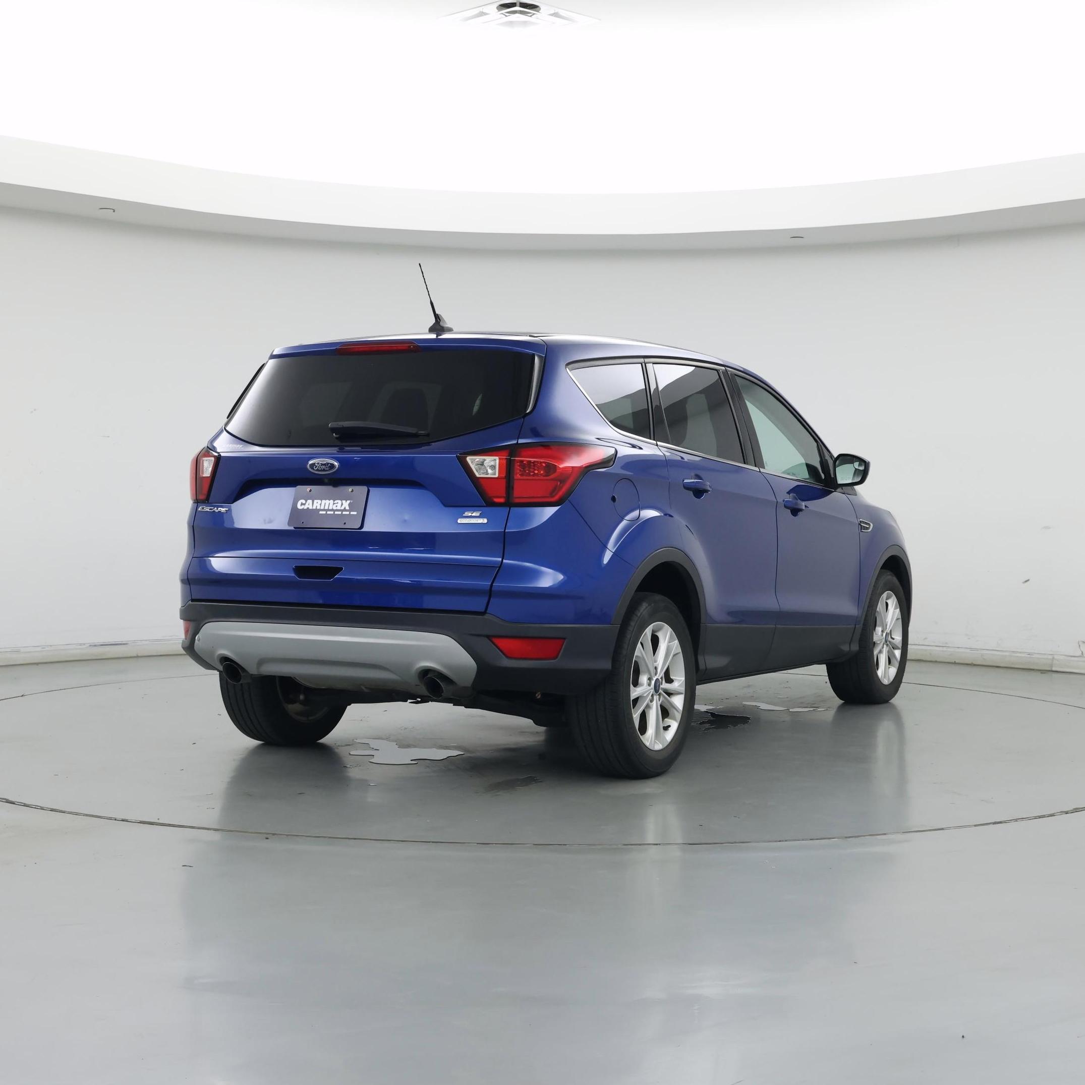 Thumbnail: 2019 Ford Escape - 8