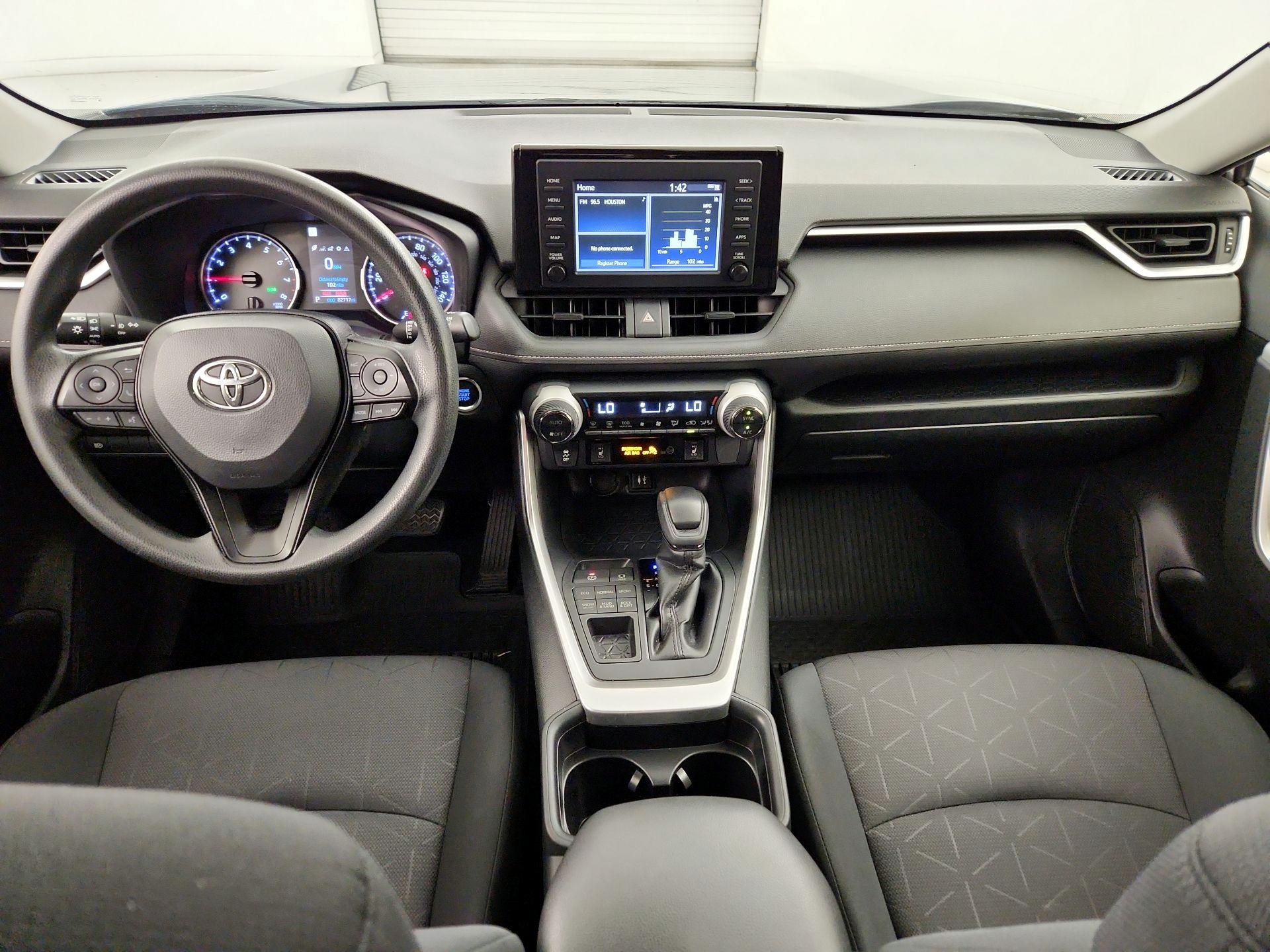 Thumbnail: 2019 Toyota RAV4 - 9