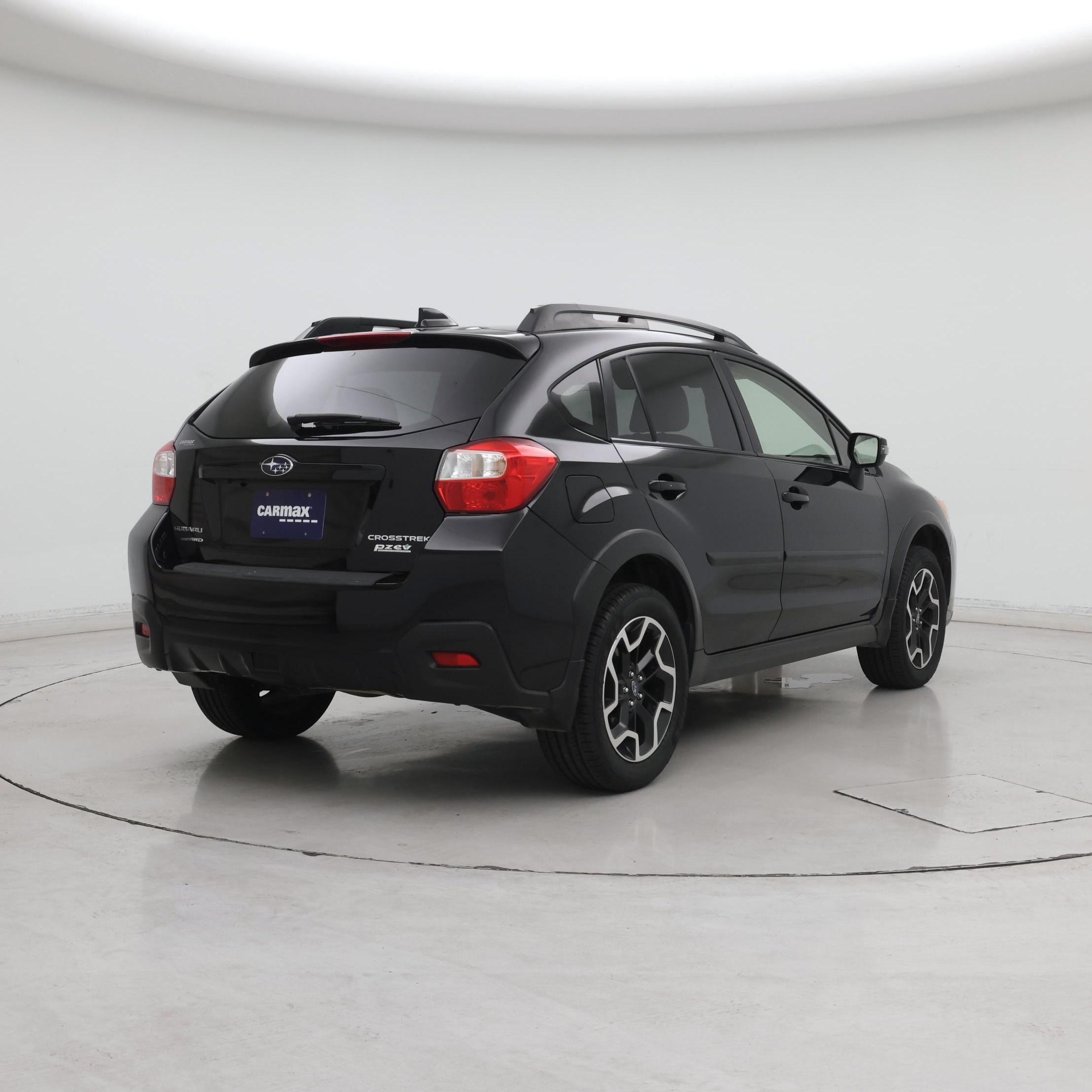 Thumbnail: 2016 Subaru XV Crosstrek - 8