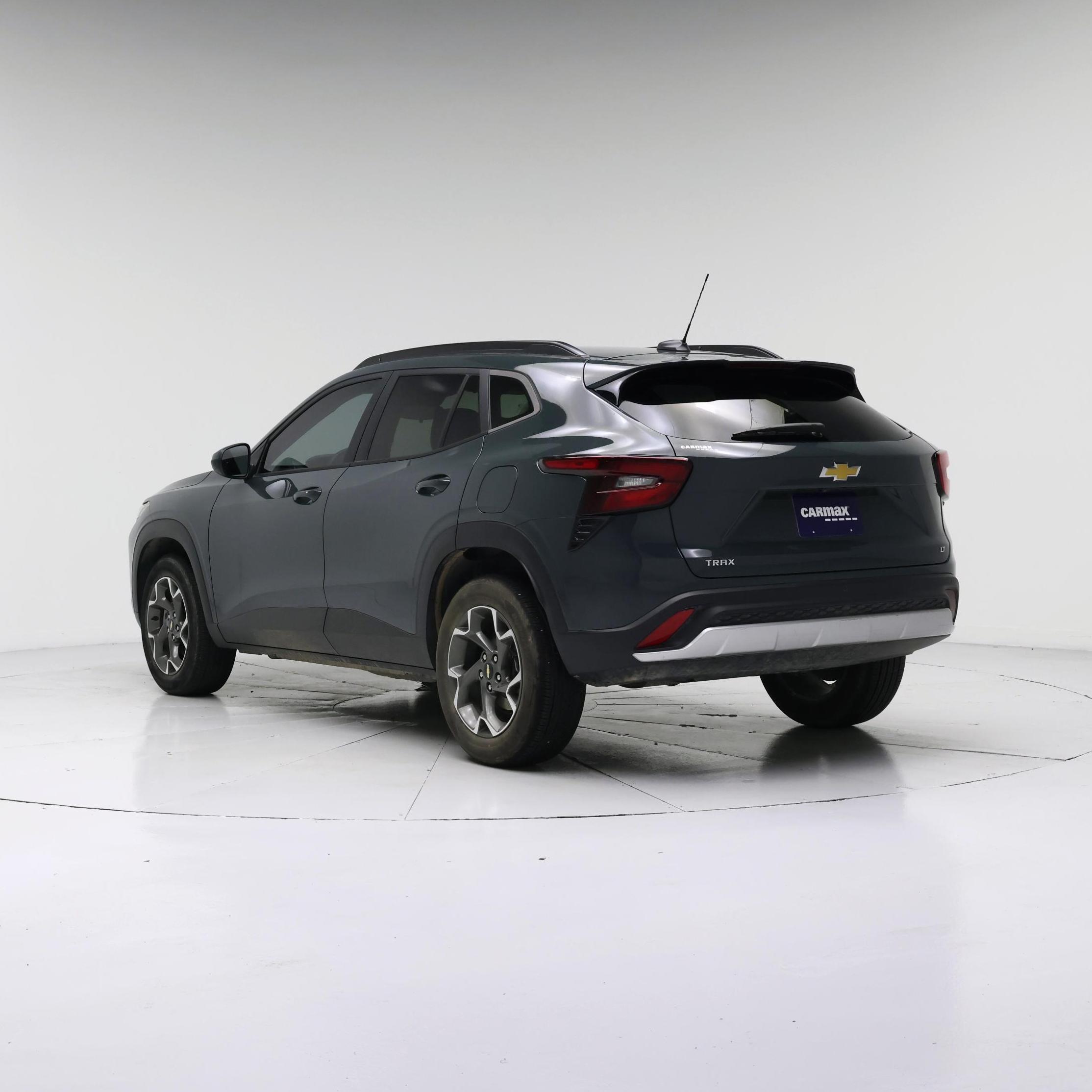 Thumbnail: 2025 Chevrolet Trax - 2