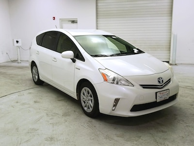 2014 Toyota Prius v Two