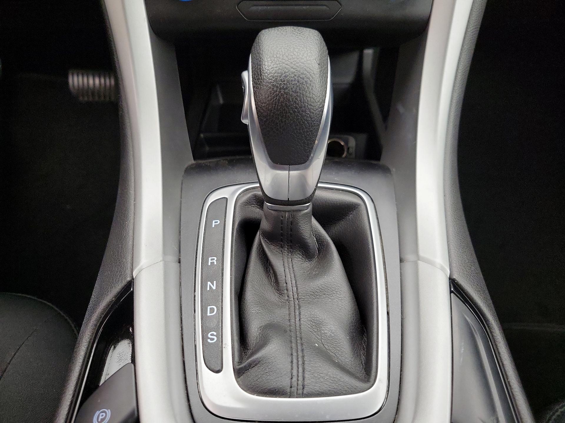 Thumbnail: 2014 Ford Fusion - 14