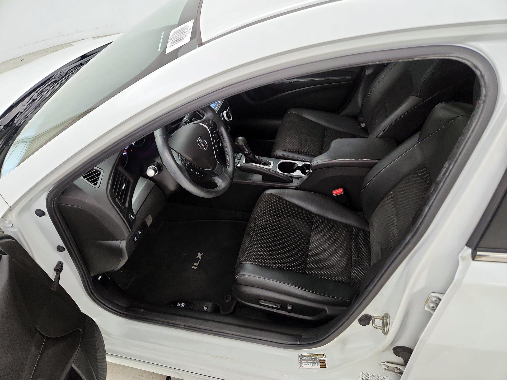 Thumbnail: 2016 Acura ILX - 9