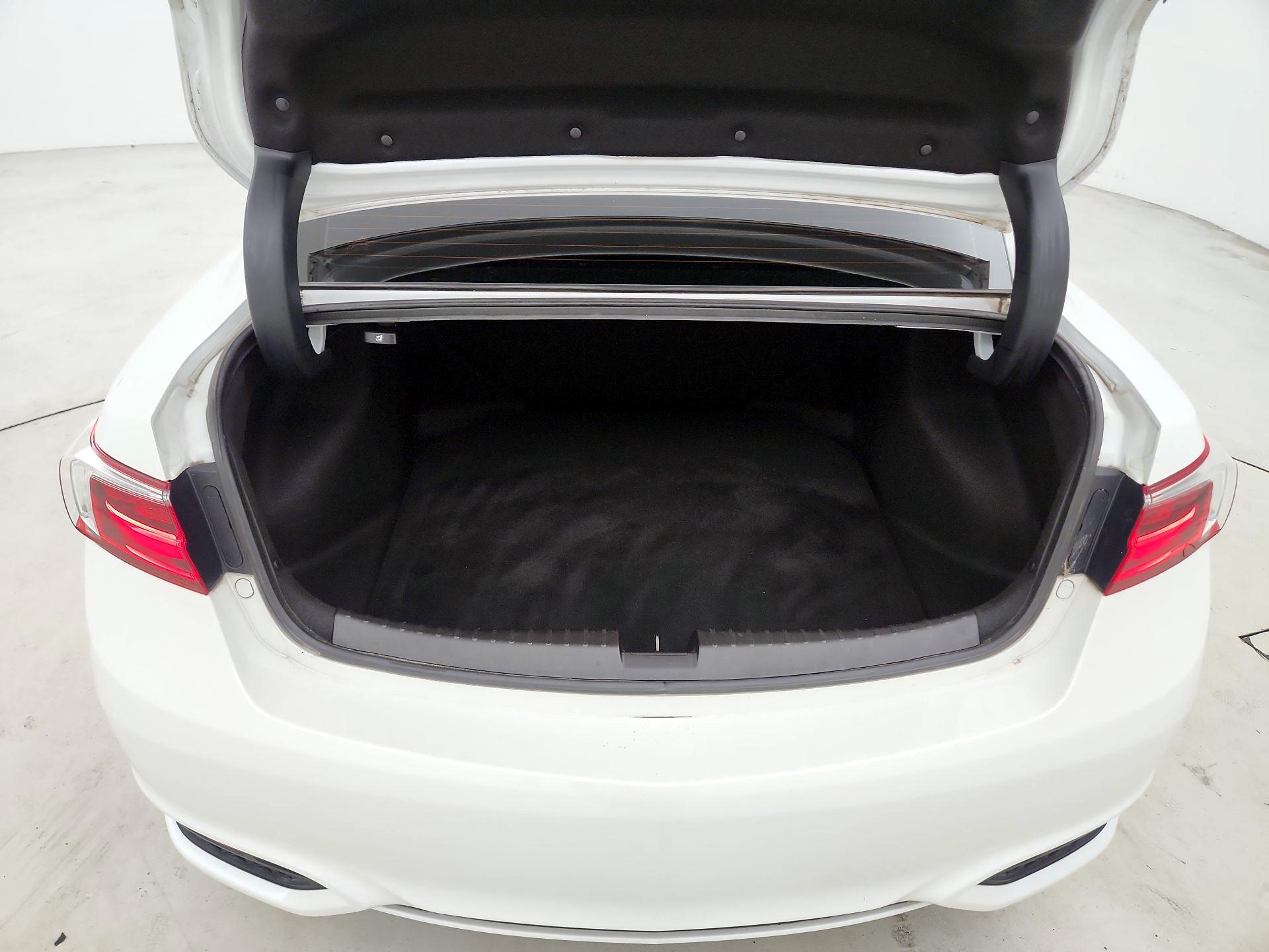 Thumbnail: 2016 Acura ILX - 20