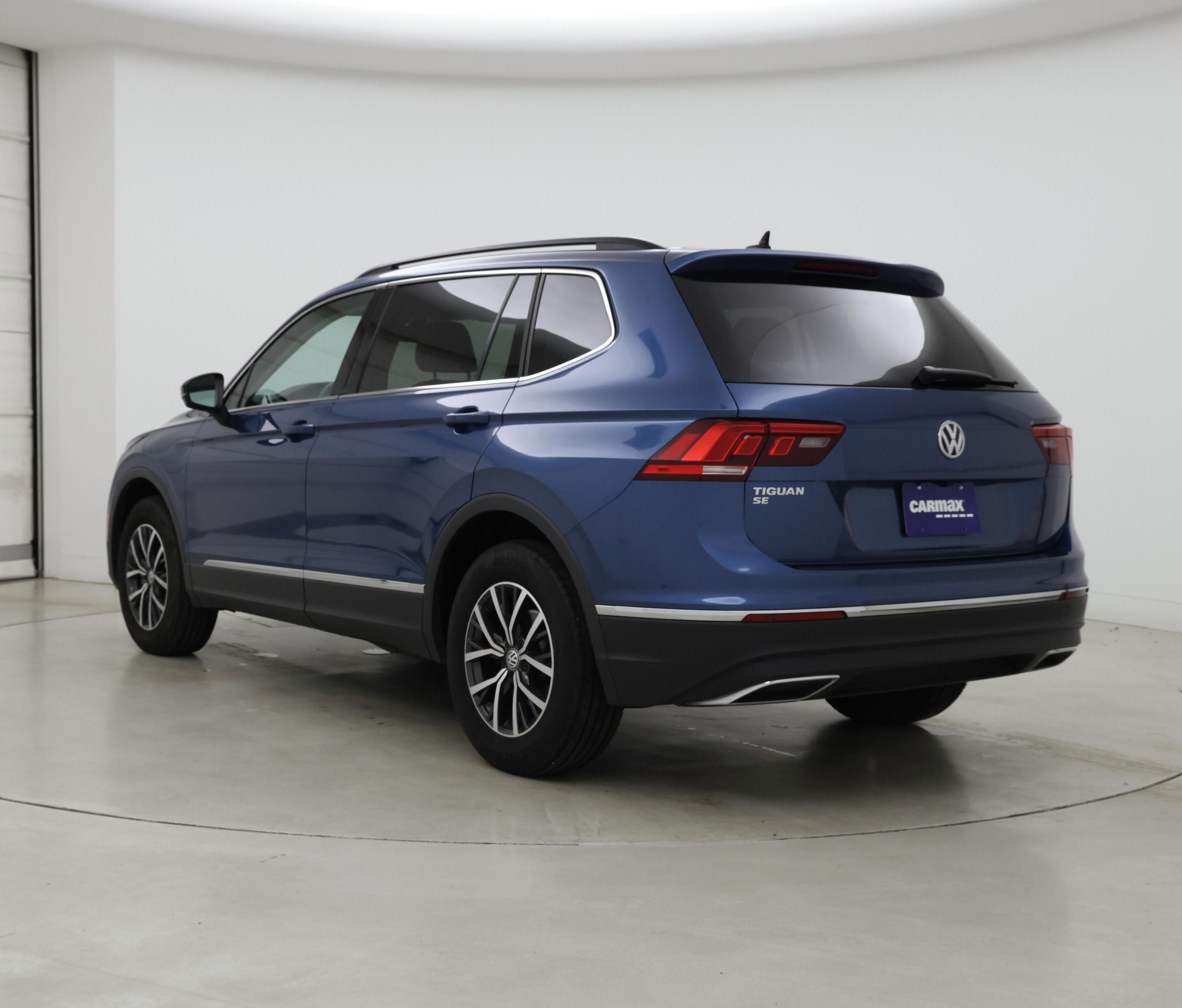 Thumbnail: 2020 Volkswagen Tiguan - 2