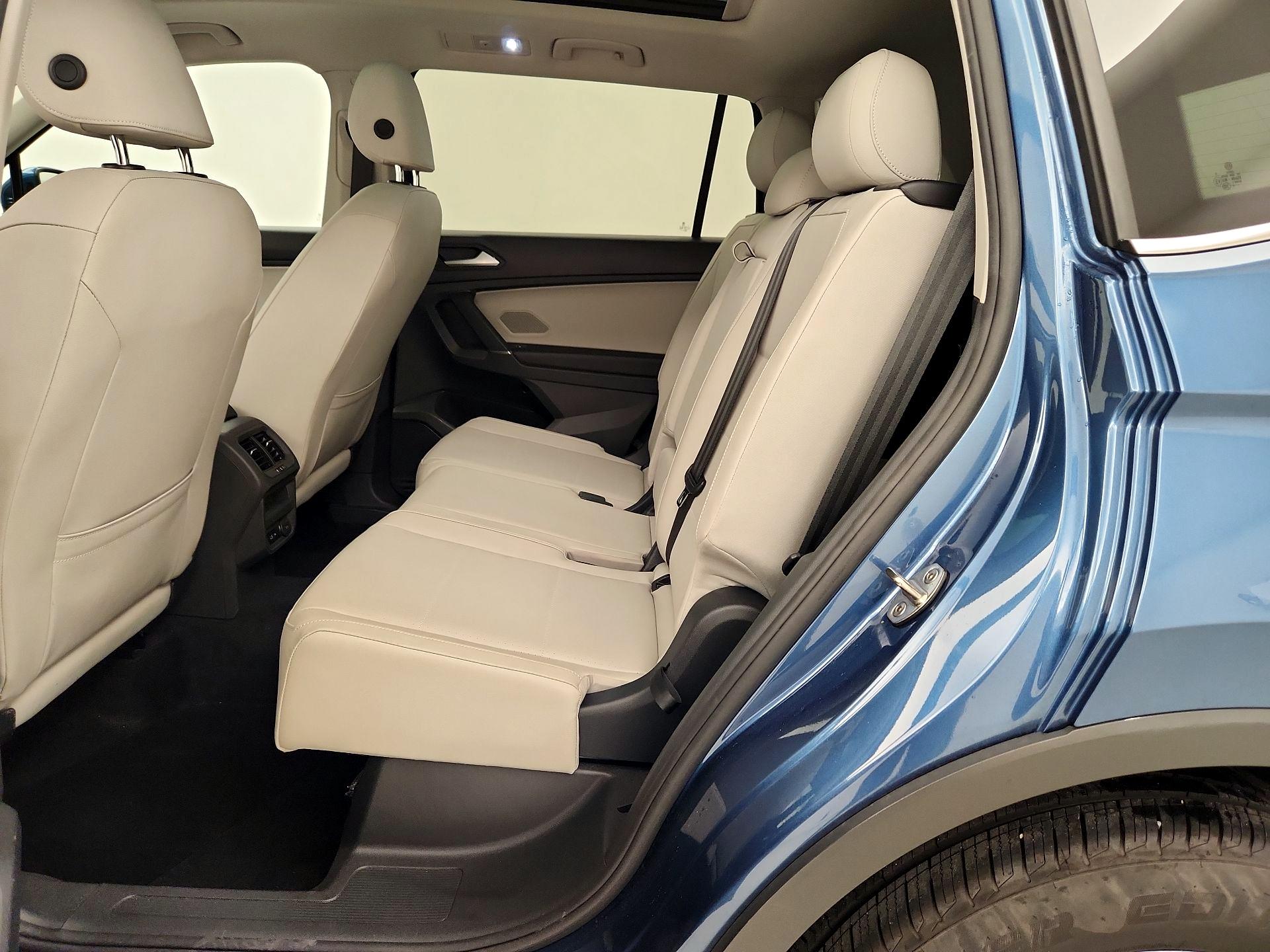 Thumbnail: 2020 Volkswagen Tiguan - 20
