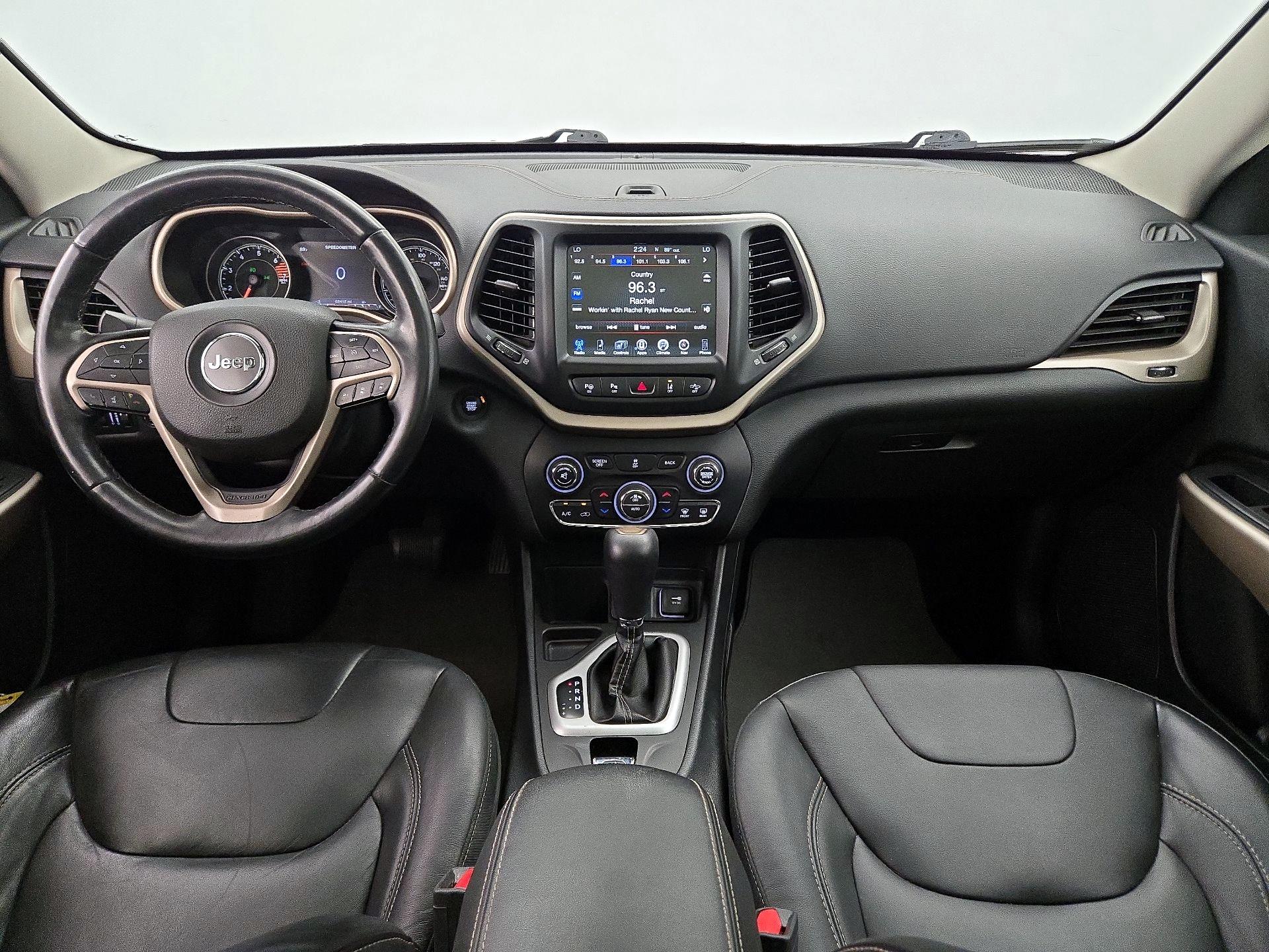 Thumbnail: 2018 Jeep Cherokee - 9