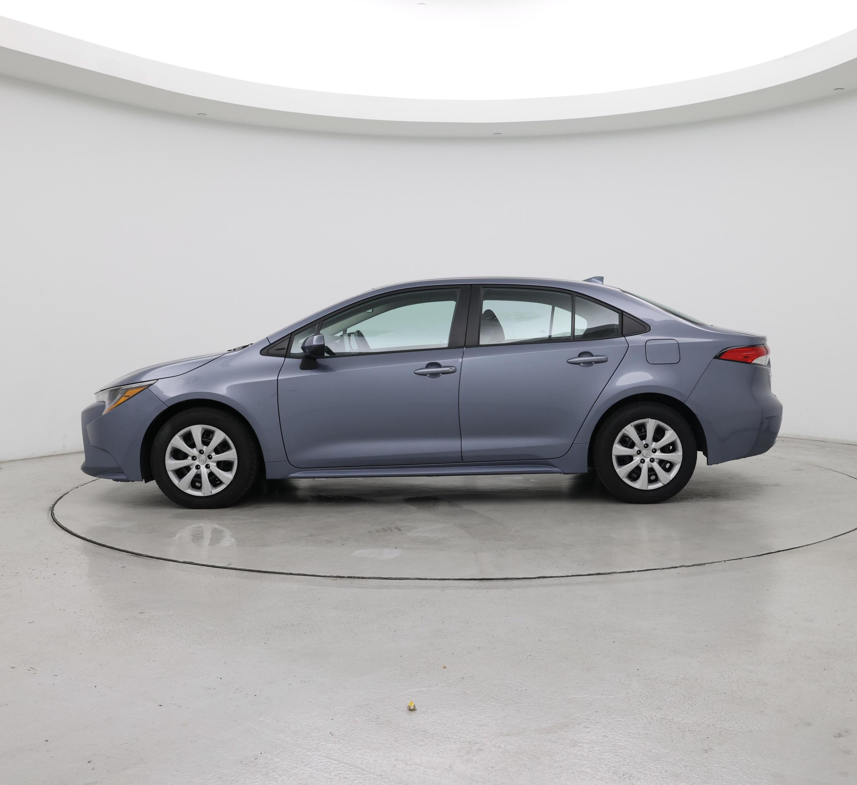 Thumbnail: 2022 Toyota Corolla - 3
