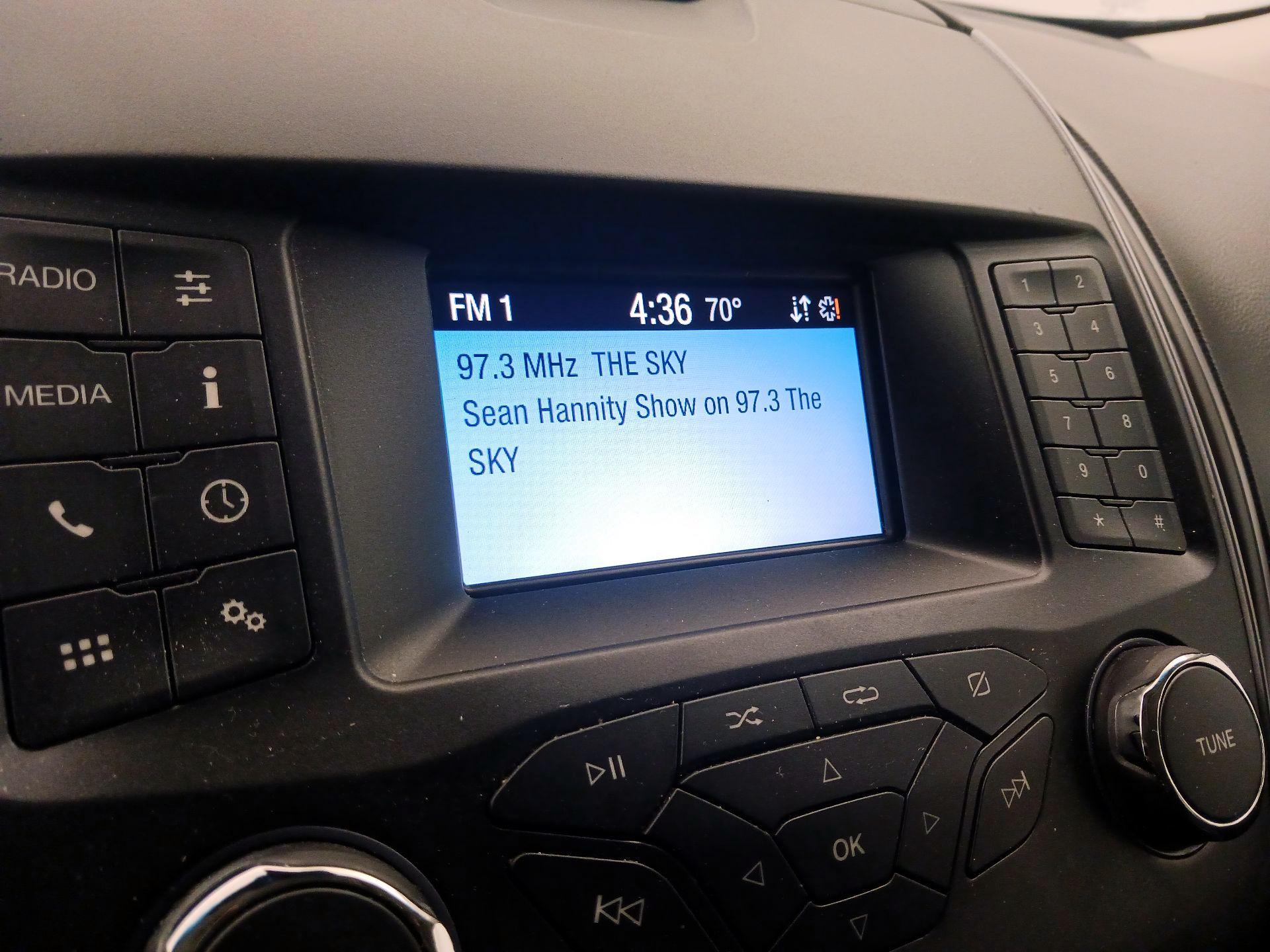 Thumbnail: 2019 Ford Edge - 15
