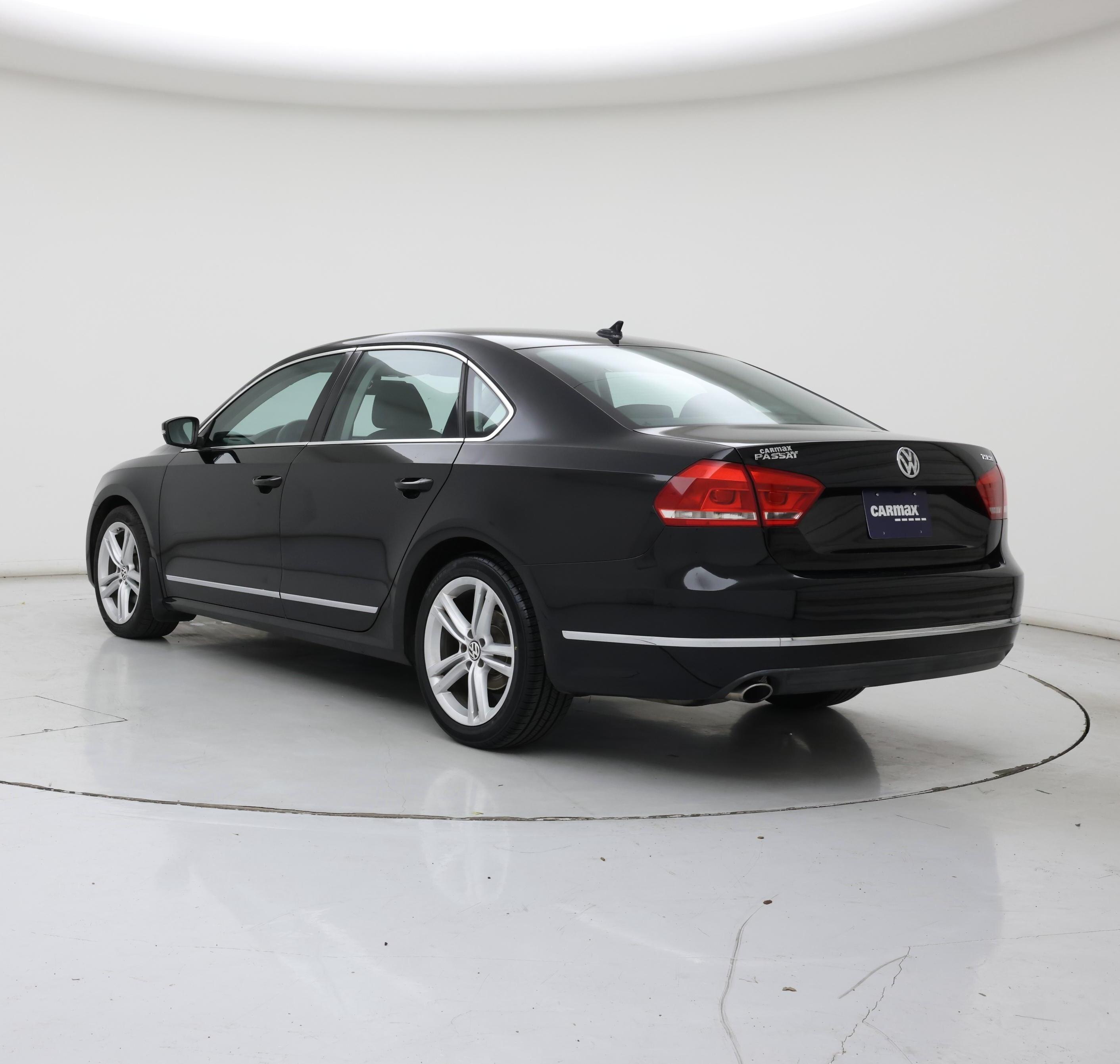 Thumbnail: 2015 Volkswagen Passat - 2