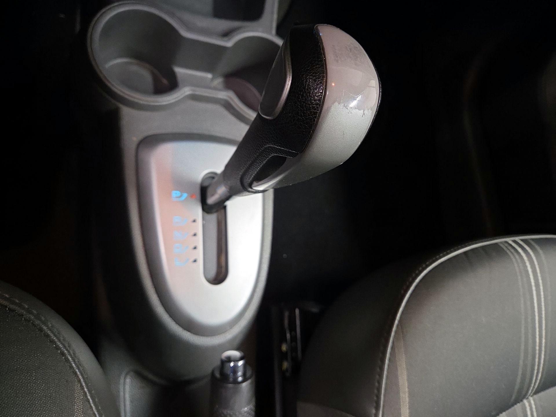 Thumbnail: 2015 Chevrolet Spark - 15