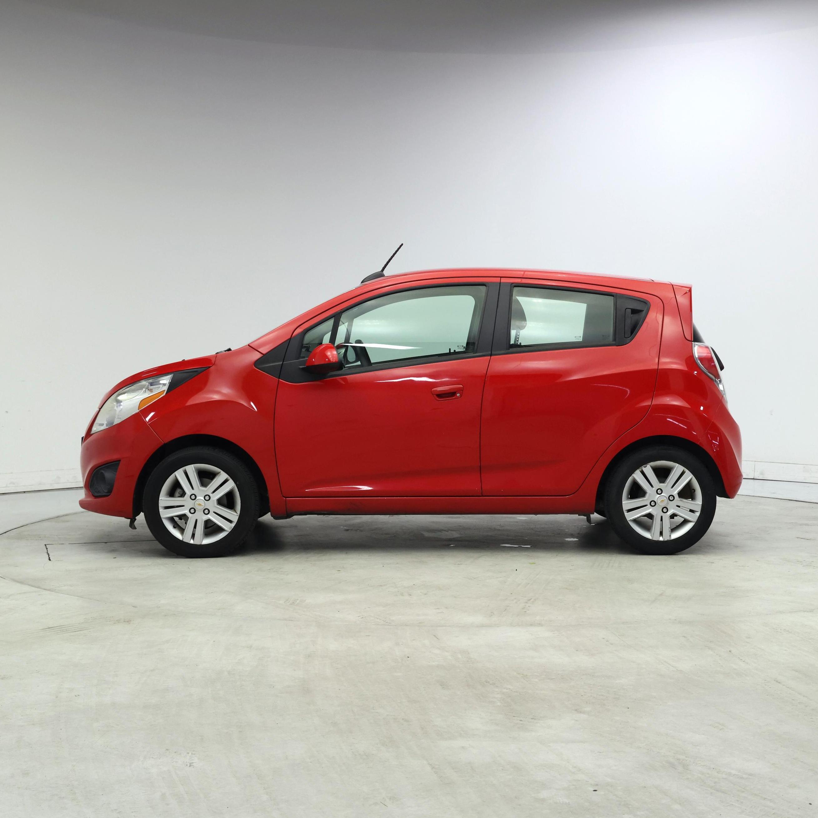 Thumbnail: 2015 Chevrolet Spark - 3