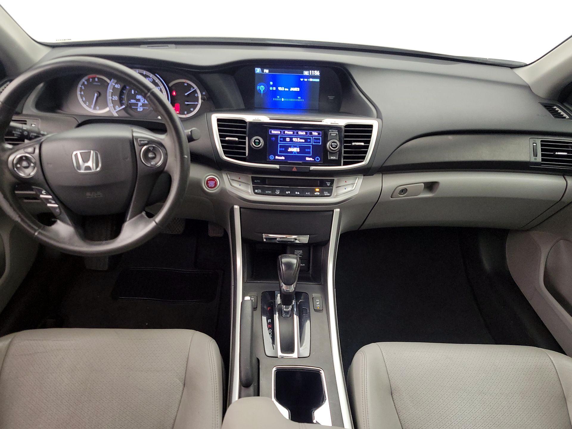 Thumbnail: 2015 Honda Accord - 9