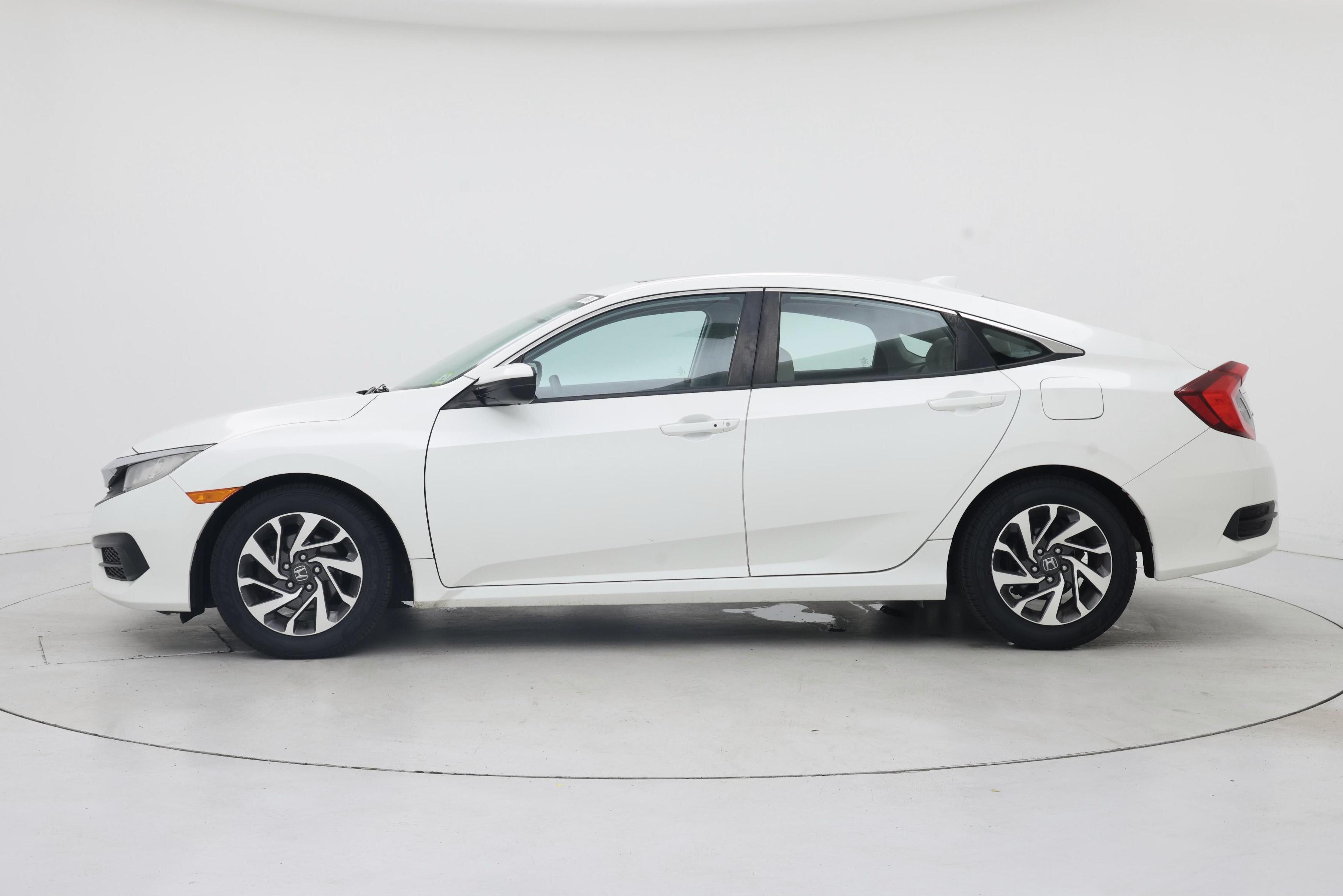 Thumbnail: 2017 Honda Civic - 3