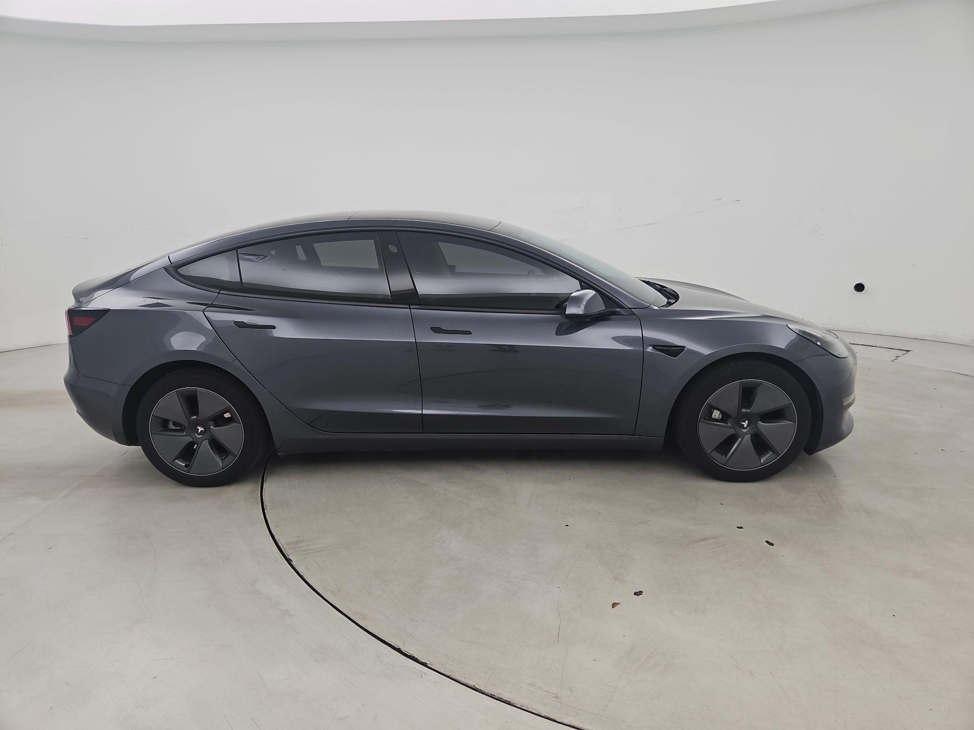 Thumbnail: 2023 Tesla Model 3 - 4