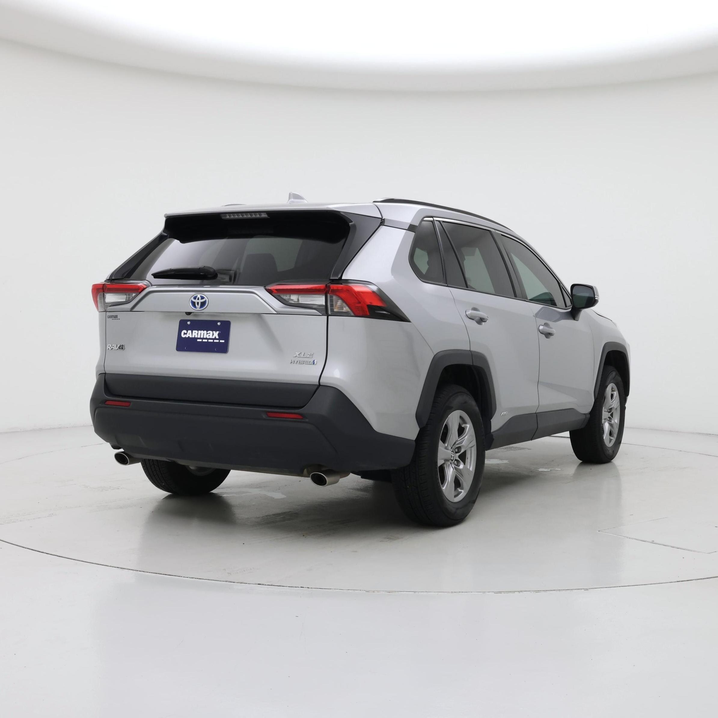 Thumbnail: 2024 Toyota RAV4 - 8