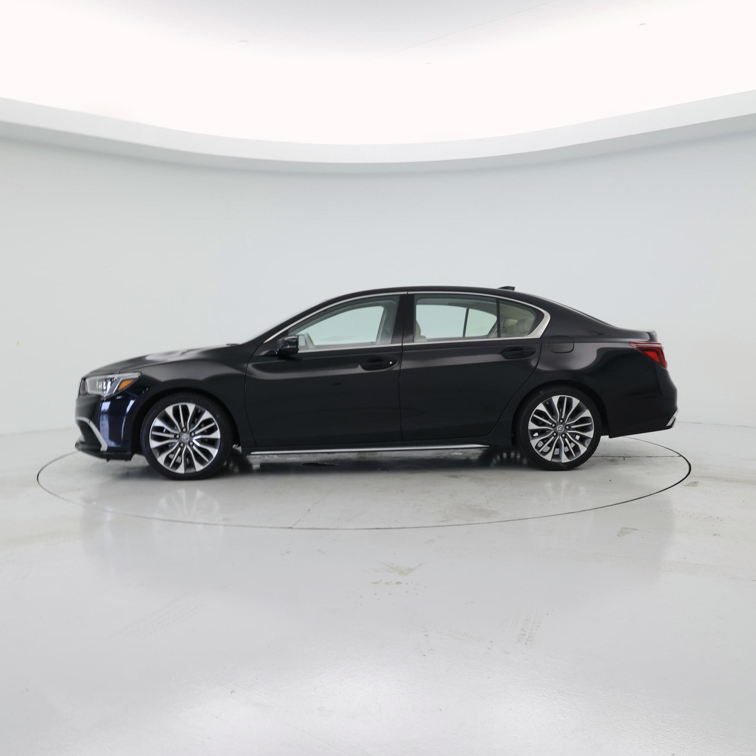 Thumbnail: 2018 Acura RLX - 3