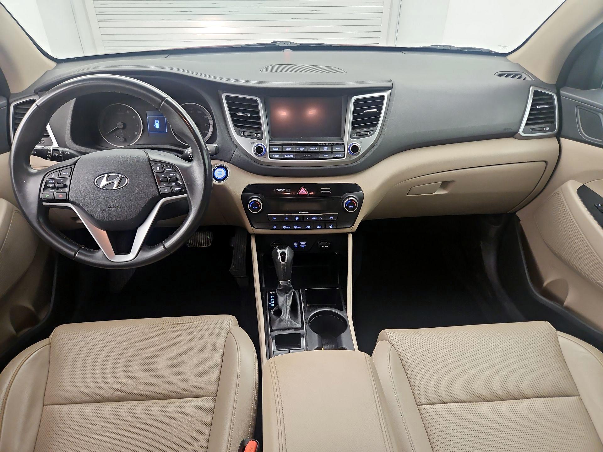 Thumbnail: 2017 Hyundai Tucson - 9
