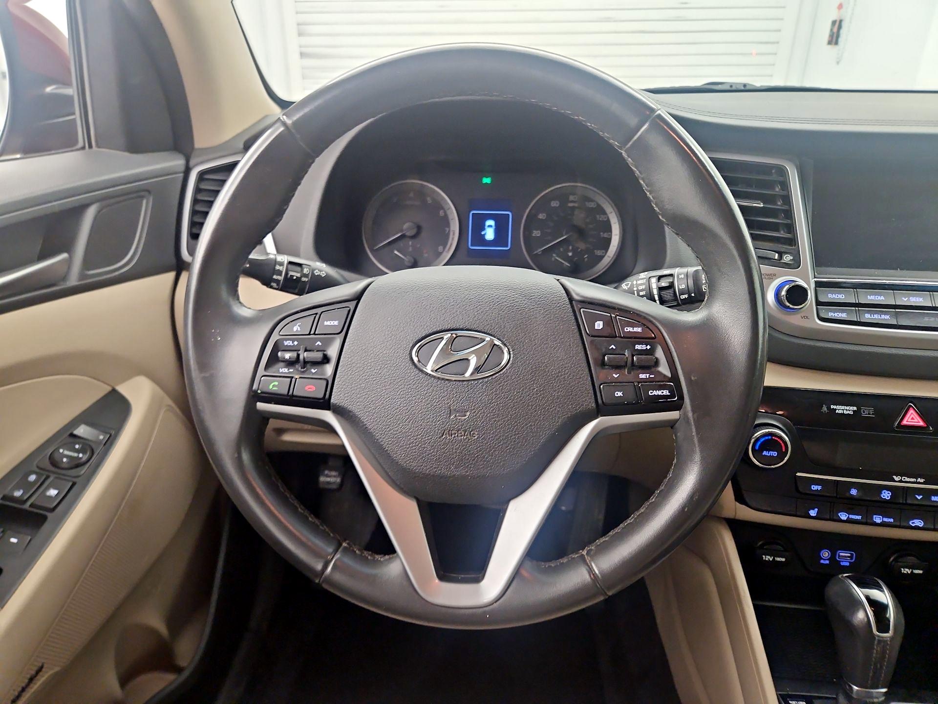 Thumbnail: 2017 Hyundai Tucson - 10