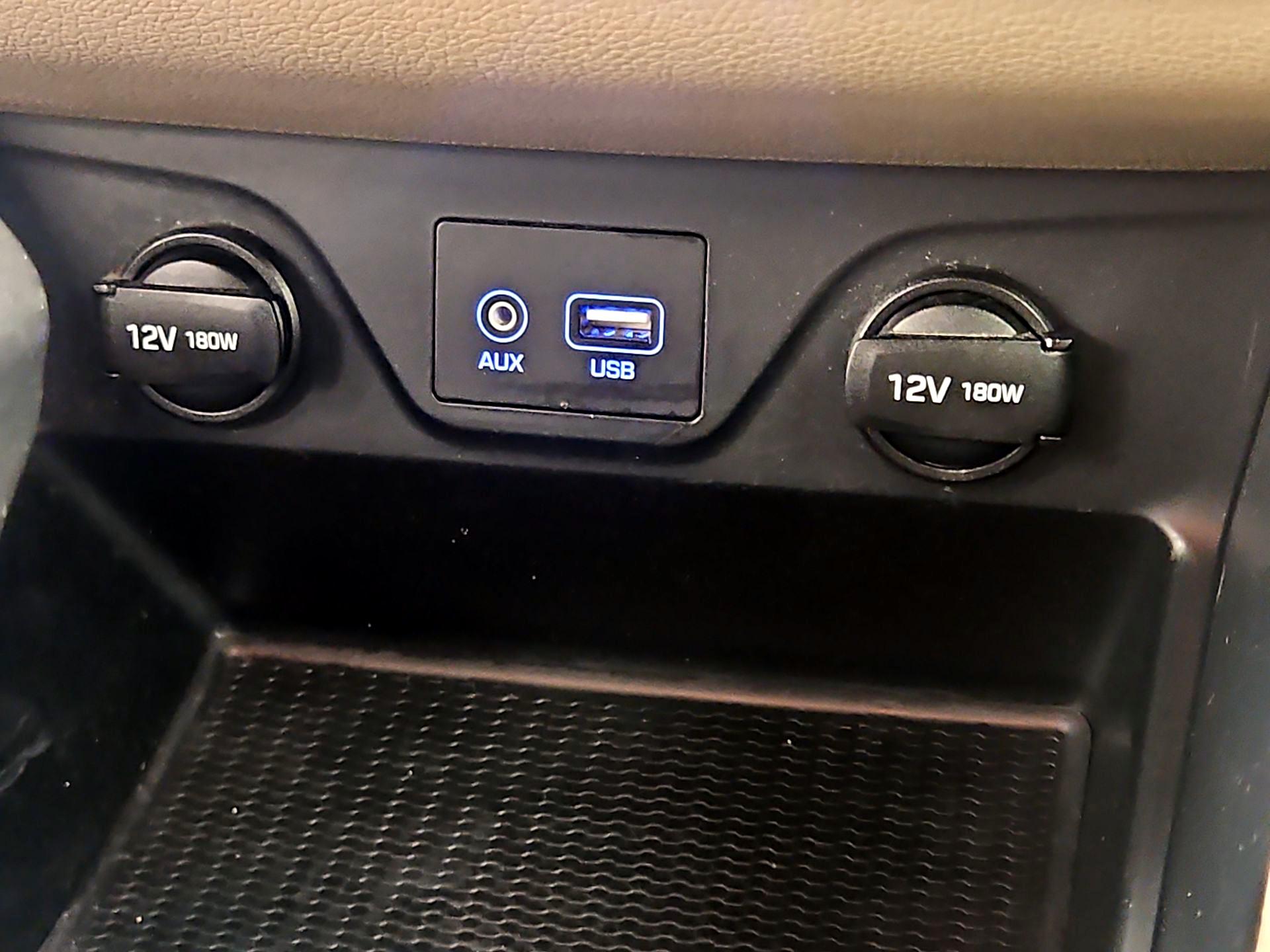 Thumbnail: 2017 Hyundai Tucson - 19