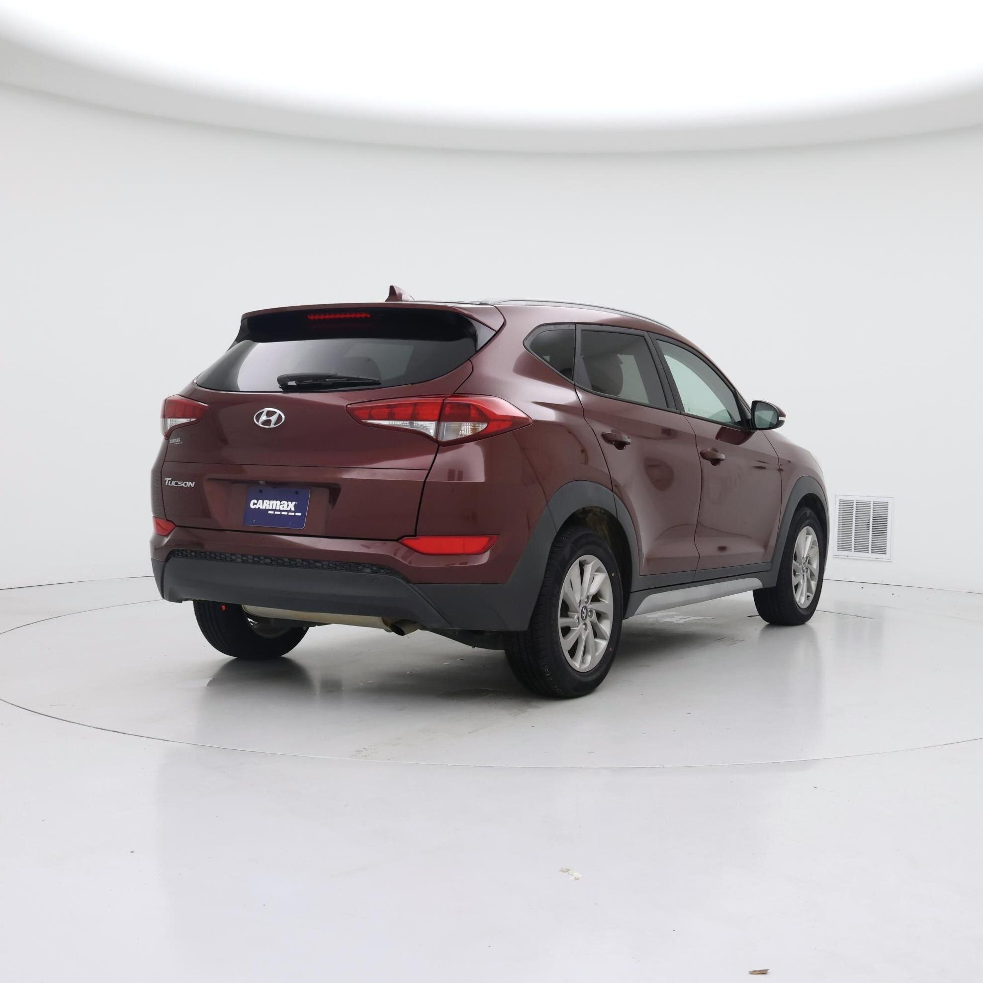 Thumbnail: 2017 Hyundai Tucson - 8