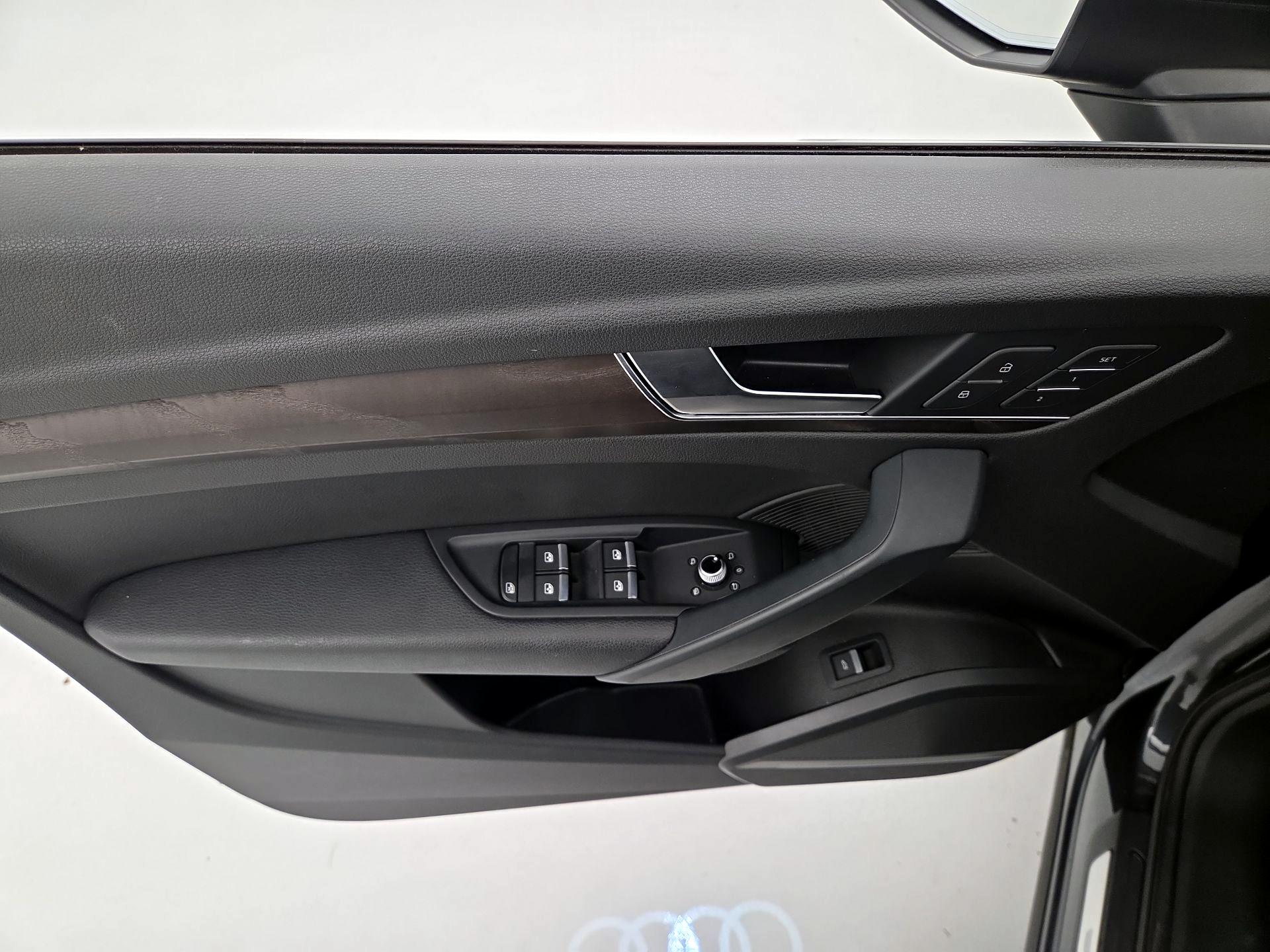 Thumbnail: 2018 Audi Q5 - 12