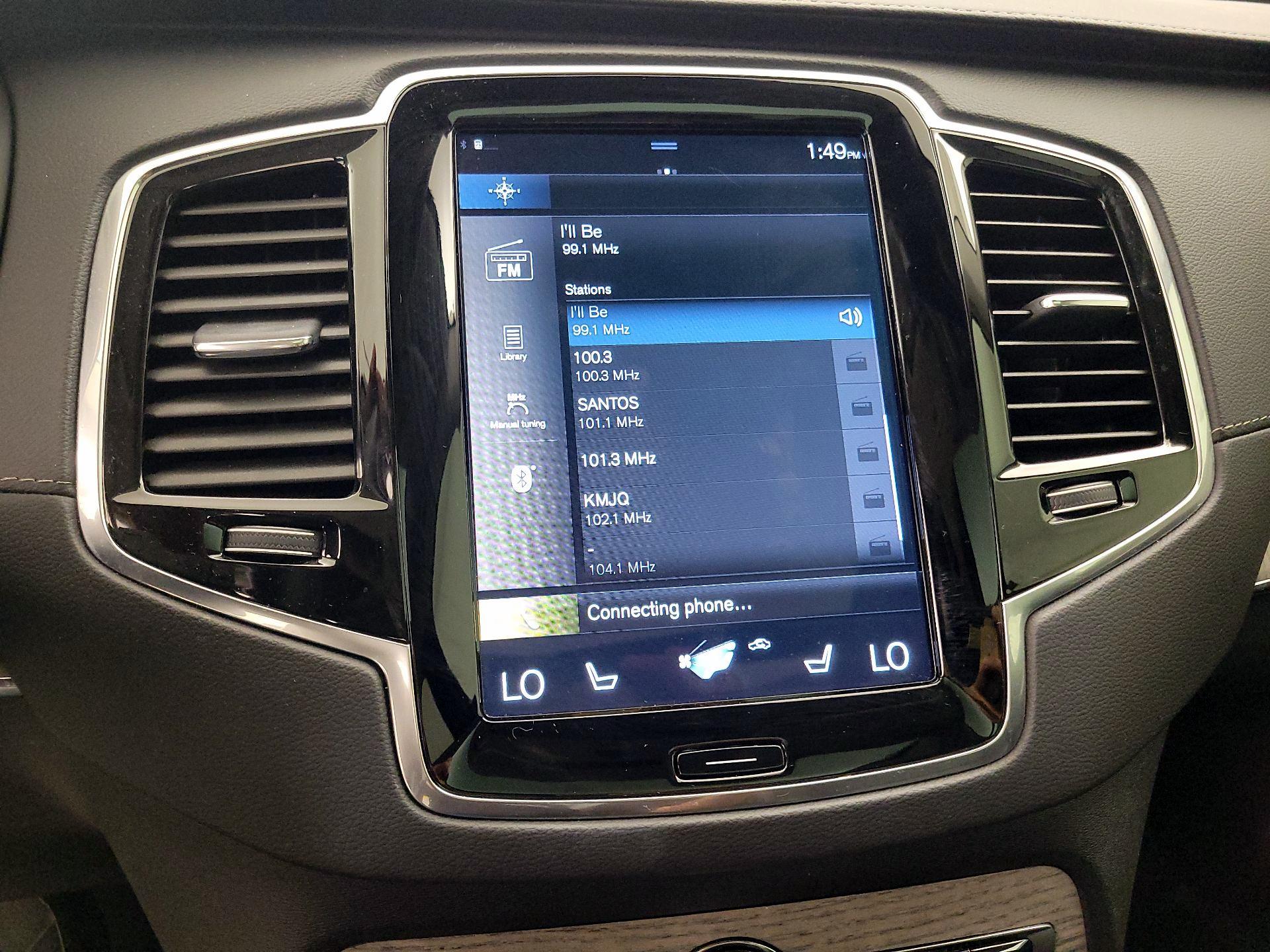Thumbnail: 2021 Volvo XC90 - 16