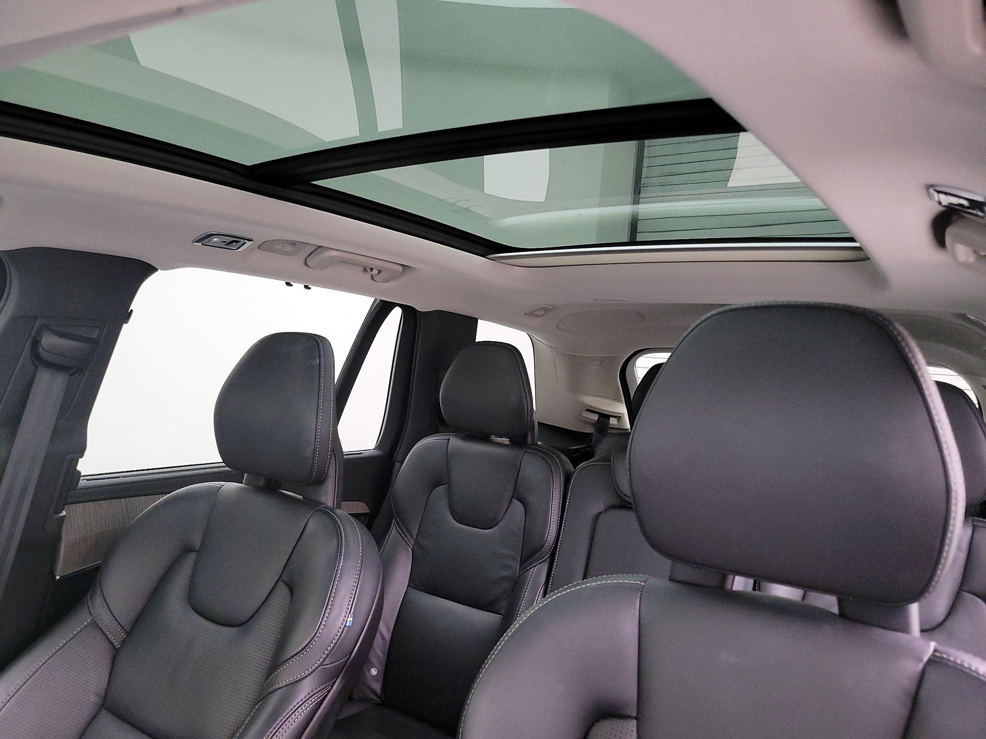 Thumbnail: 2021 Volvo XC90 - 20