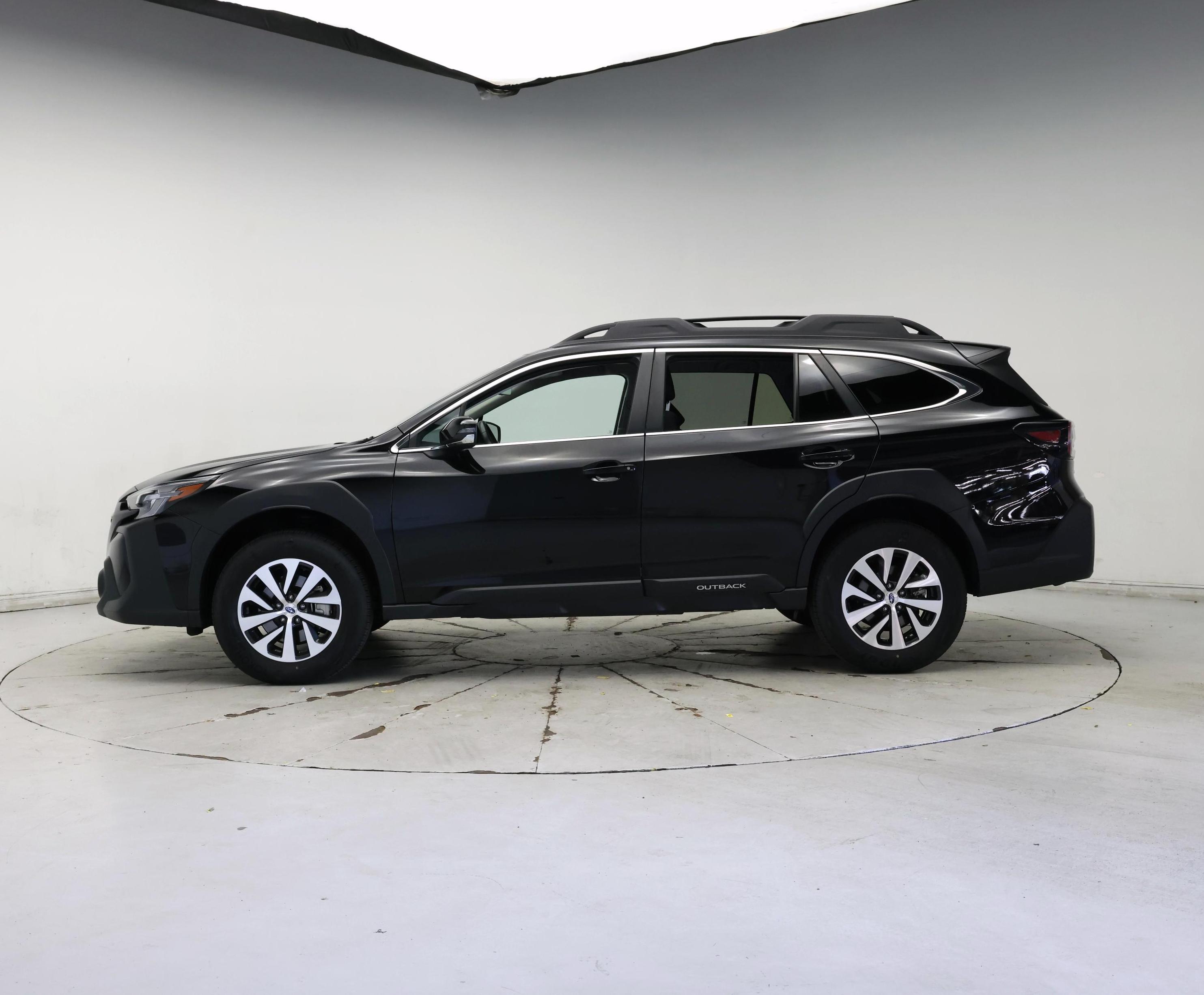Thumbnail: 2025 Subaru Outback - 3