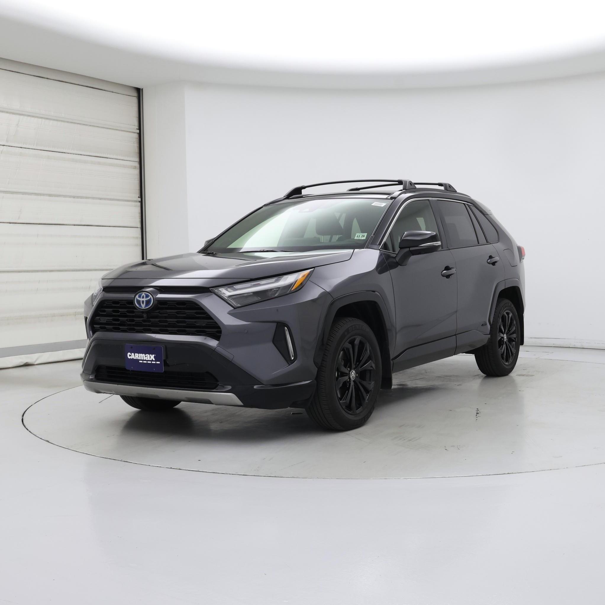 Thumbnail: 2023 Toyota RAV4 - 4