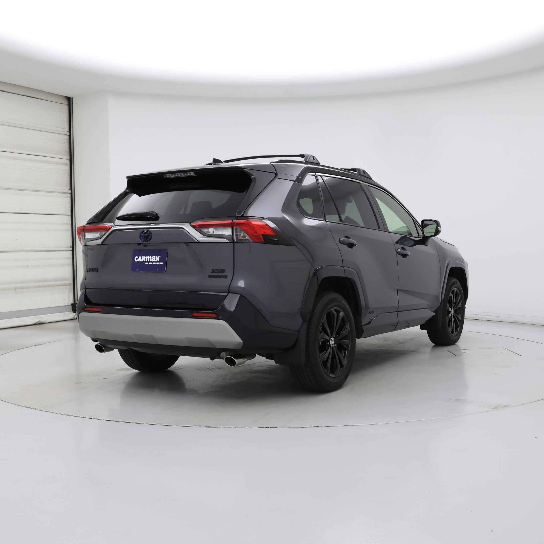 Thumbnail: 2023 Toyota RAV4 - 8