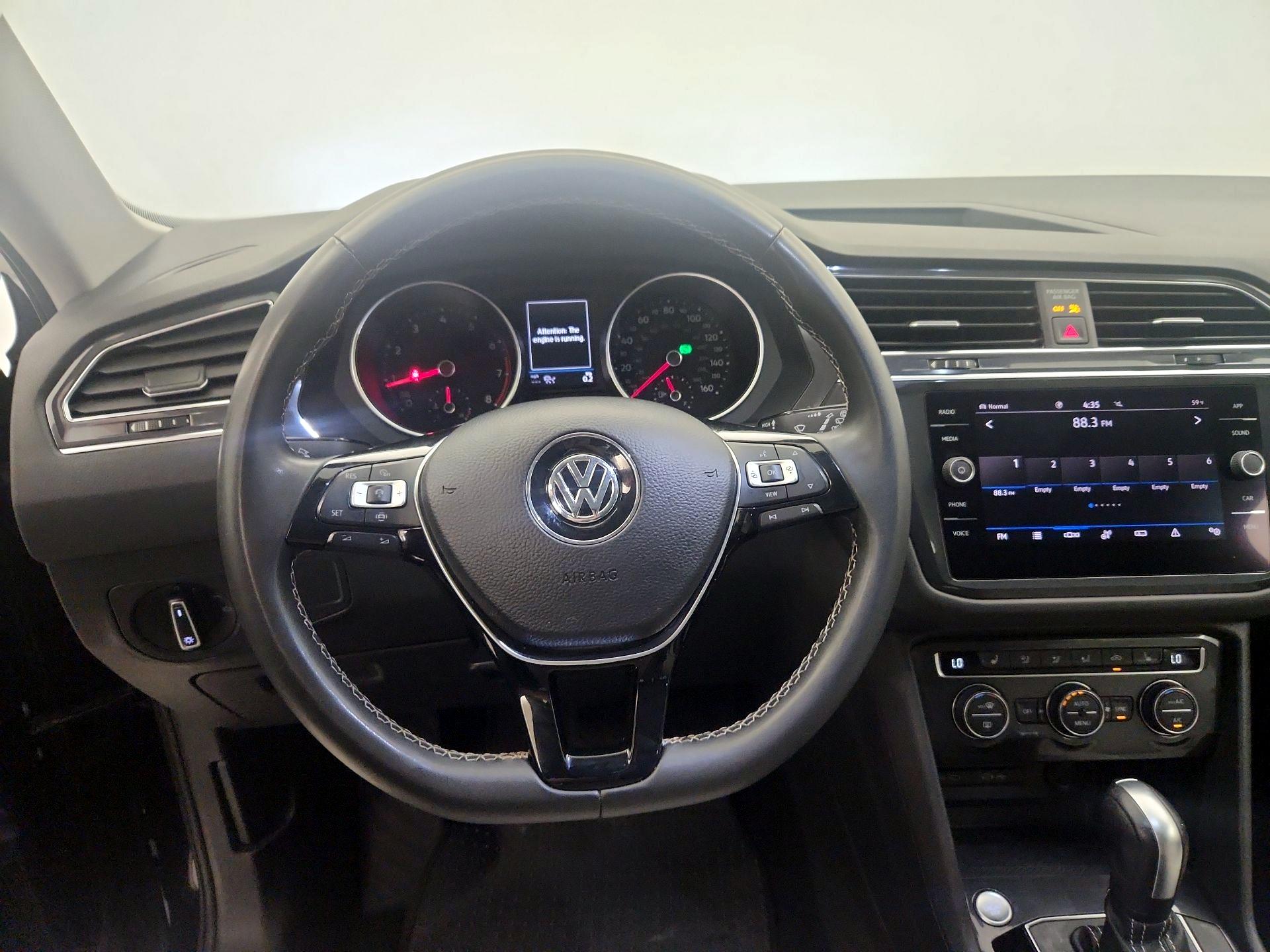 Thumbnail: 2021 Volkswagen Tiguan - 10