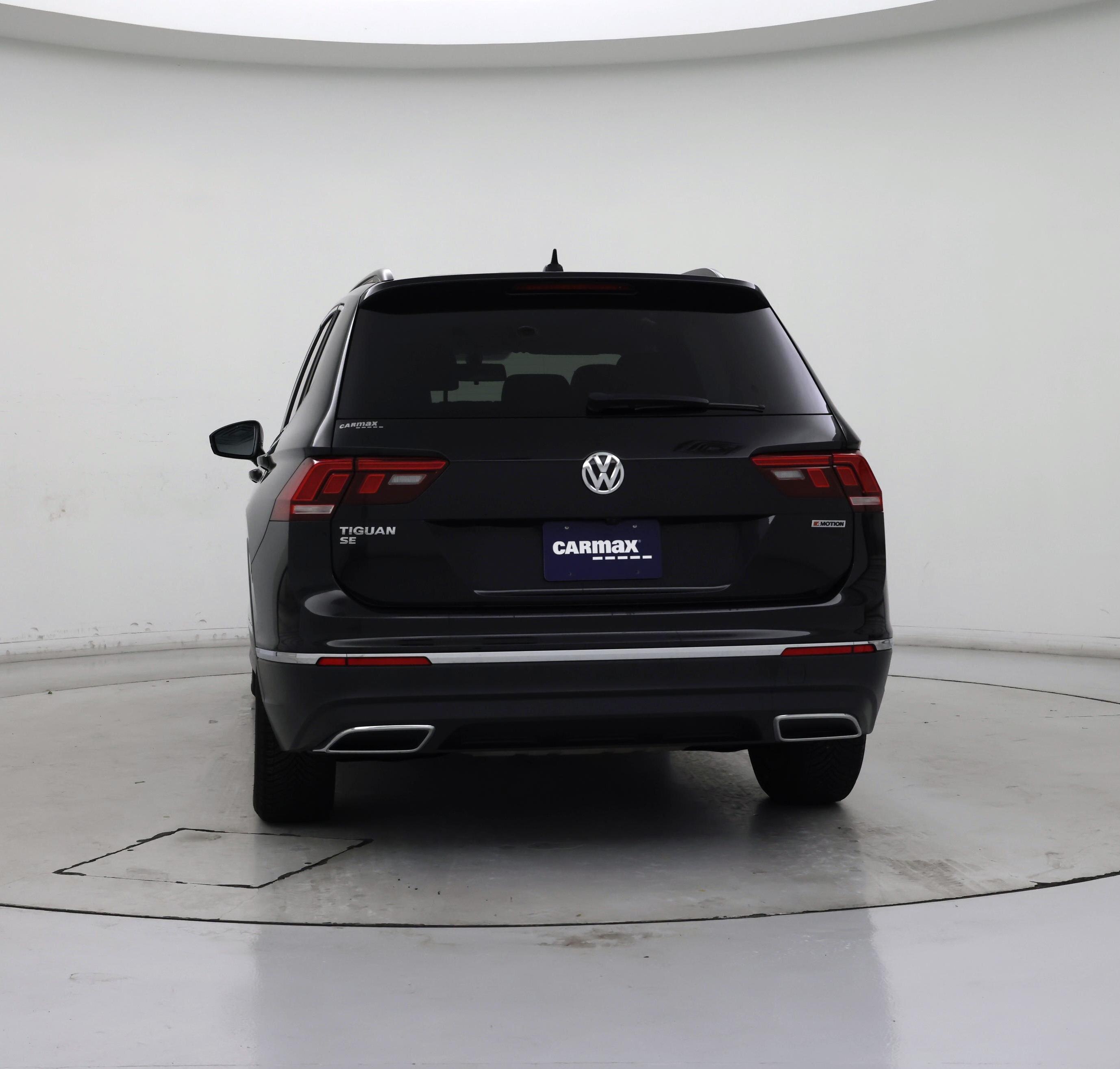 Thumbnail: 2021 Volkswagen Tiguan - 6