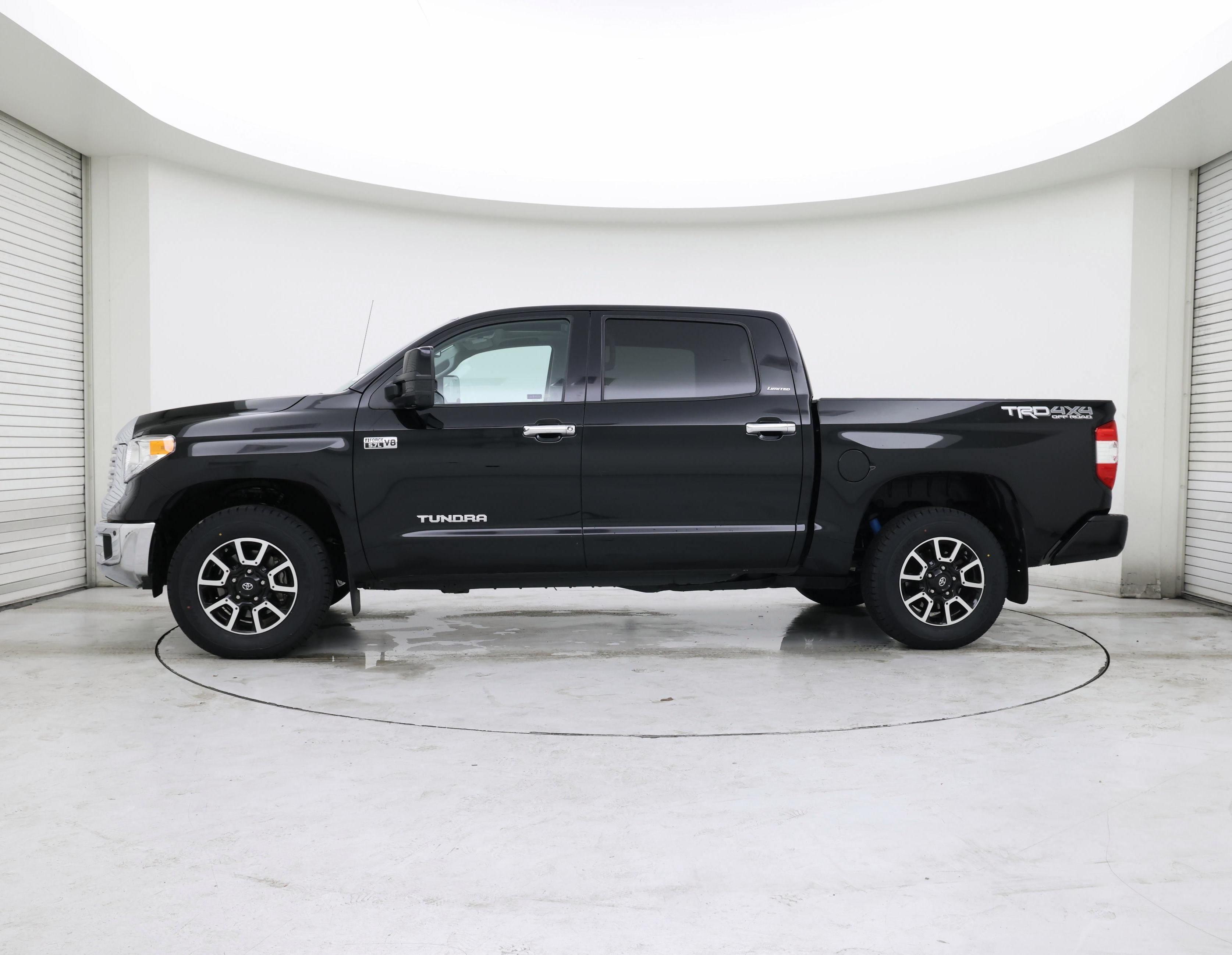 Thumbnail: 2017 Toyota Tundra - 3