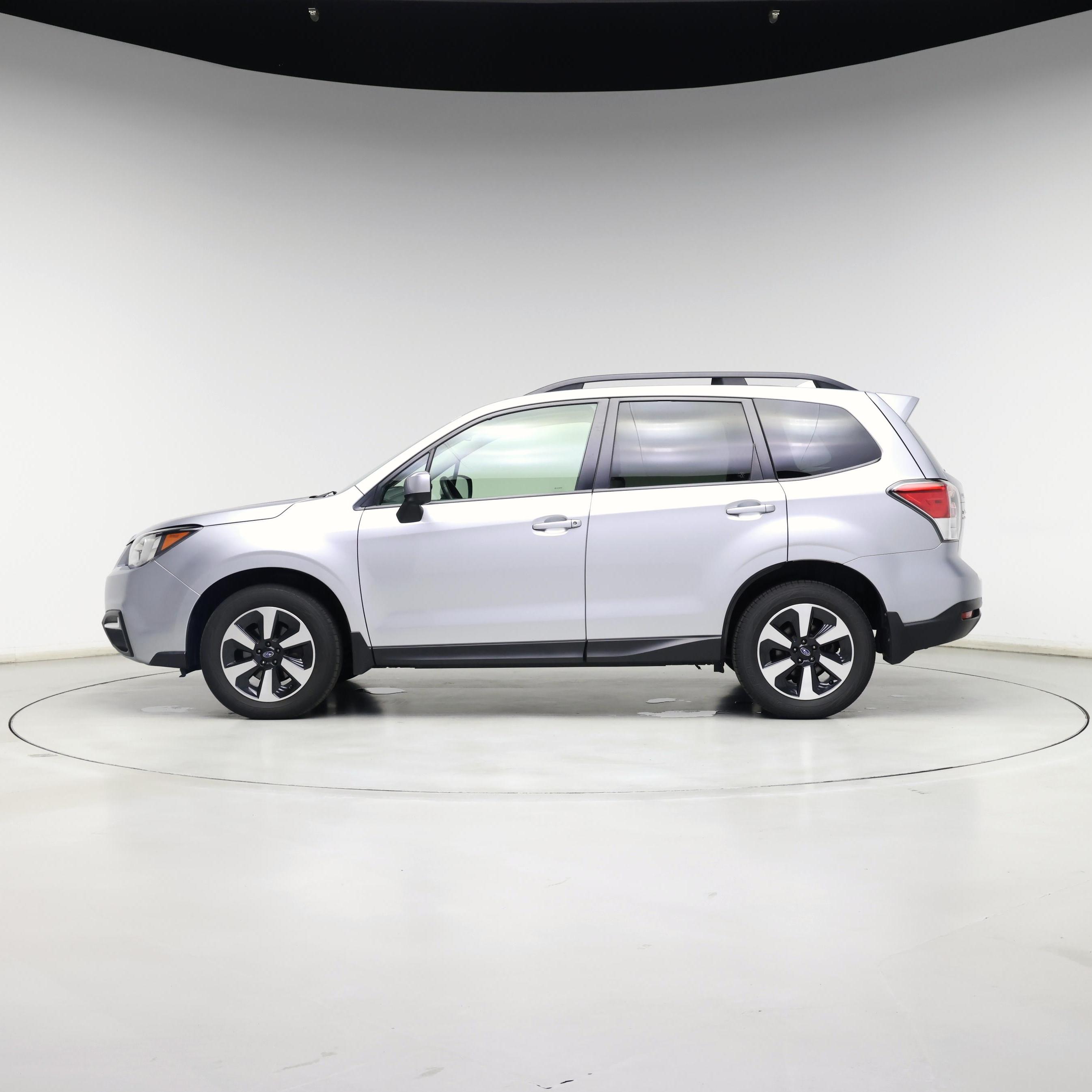 Thumbnail: 2018 Subaru Forester - 3