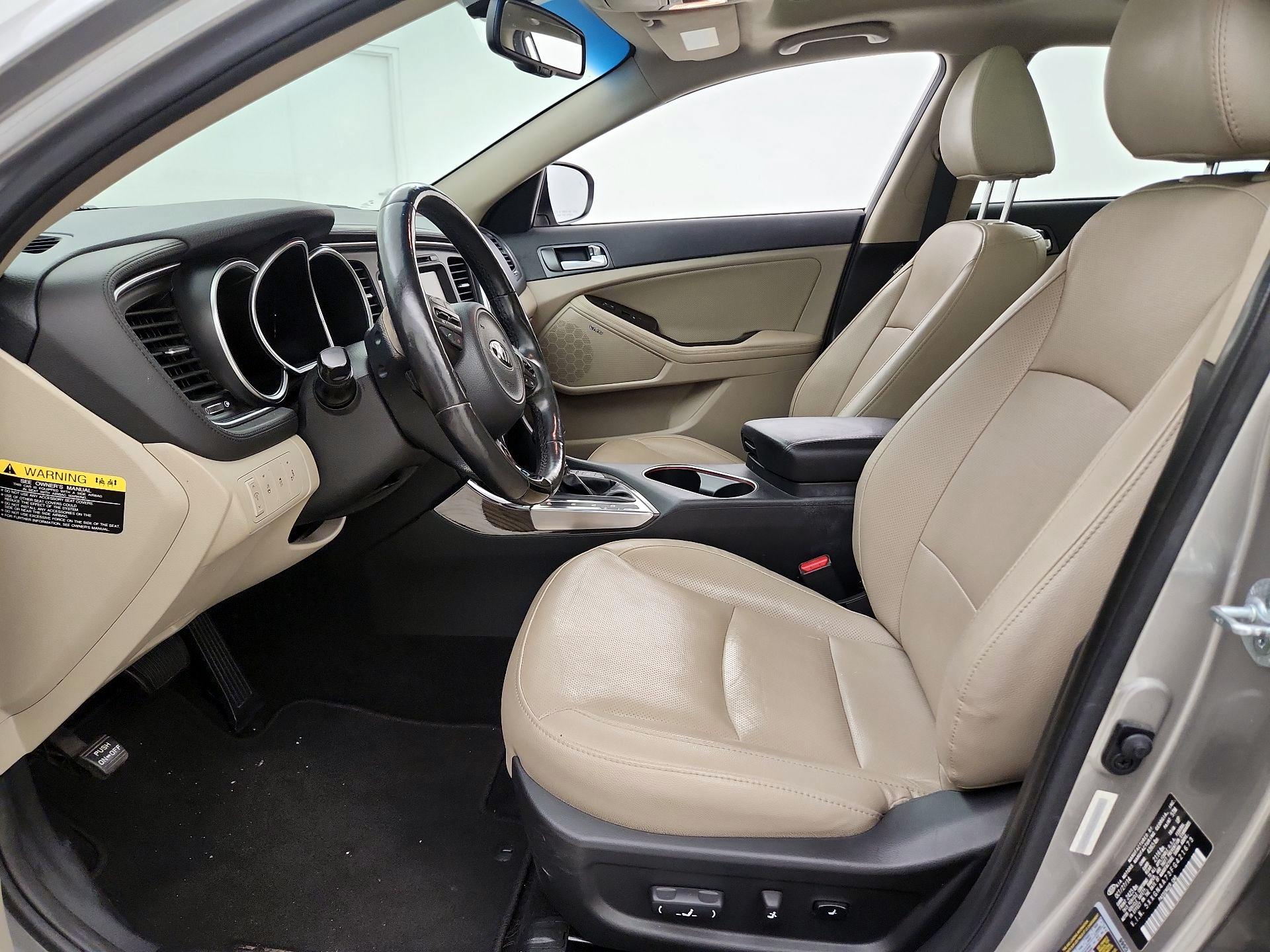 Thumbnail: 2015 Kia Optima - 11