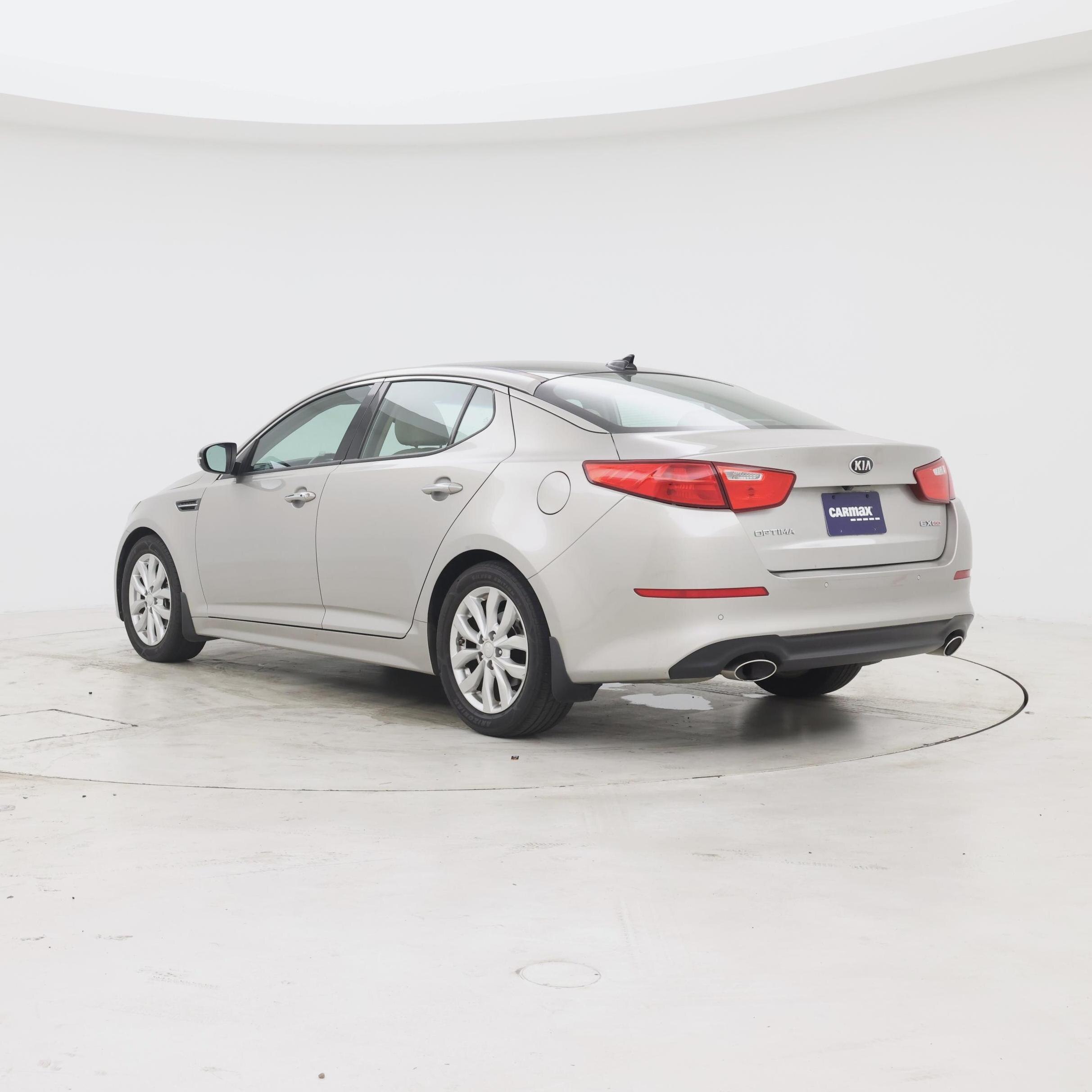 Thumbnail: 2015 Kia Optima - 2