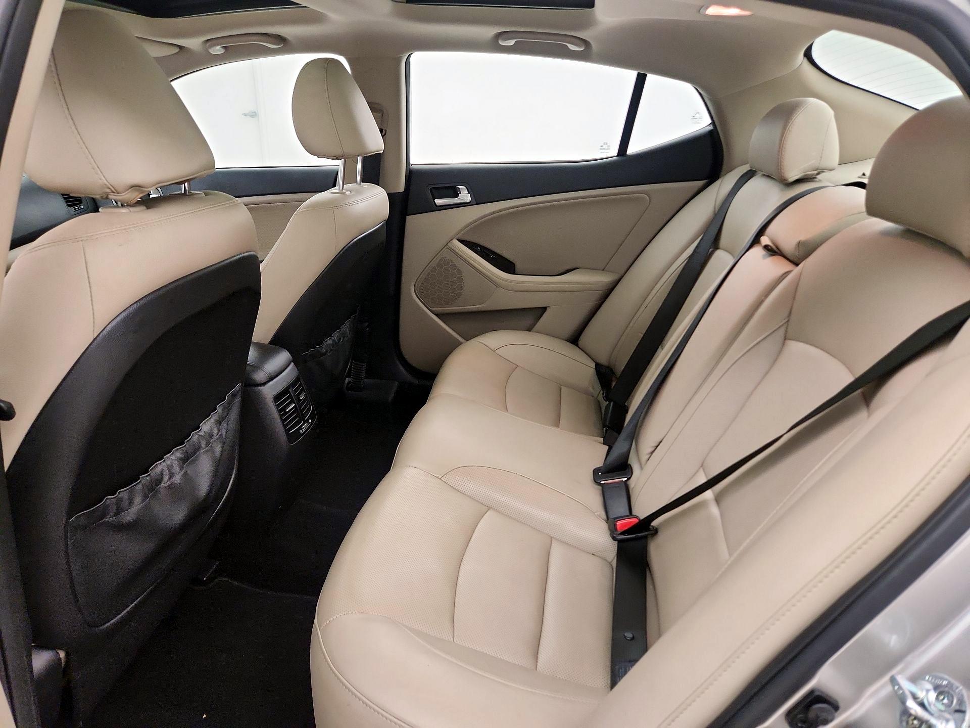Thumbnail: 2015 Kia Optima - 20
