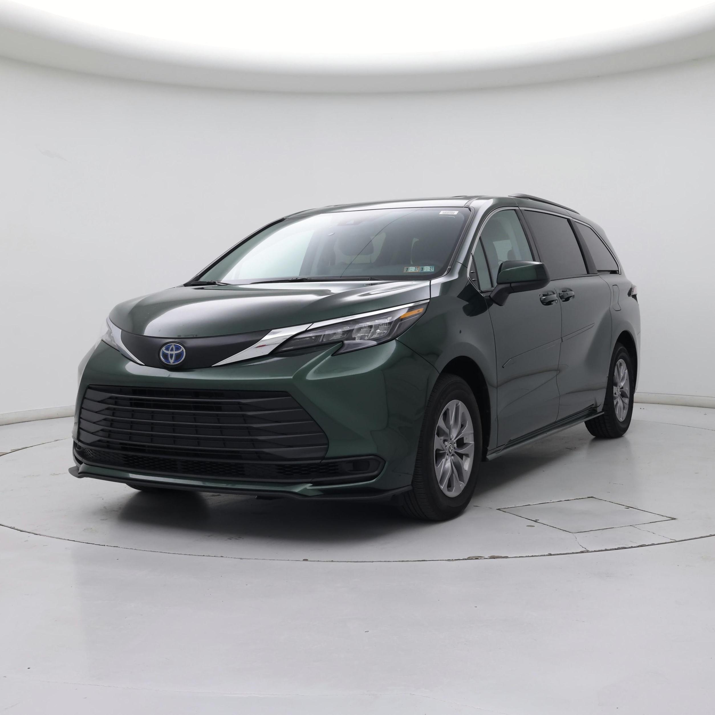 Thumbnail: 2024 Toyota Sienna - 4