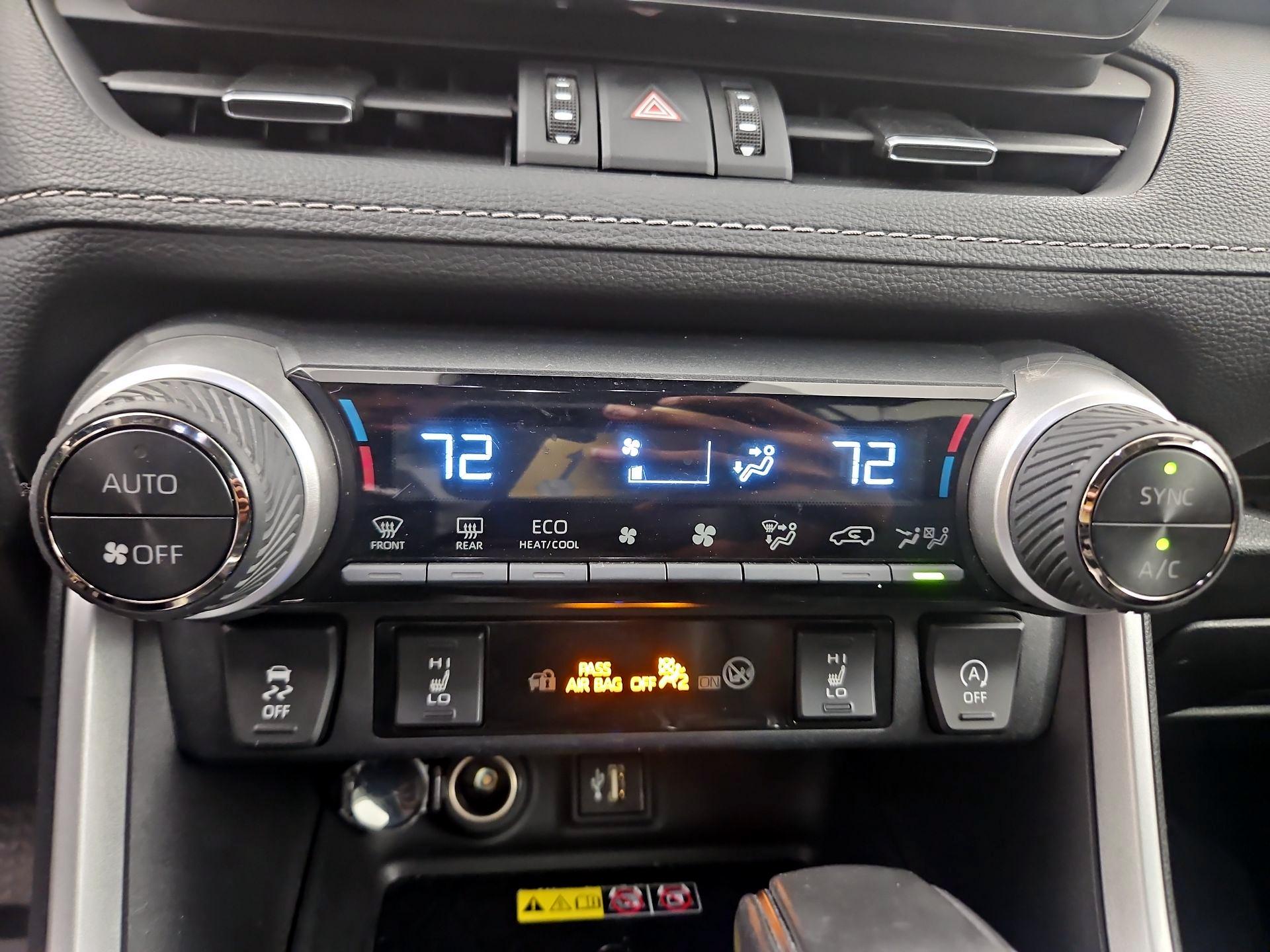 Thumbnail: 2024 Toyota RAV4 - 14