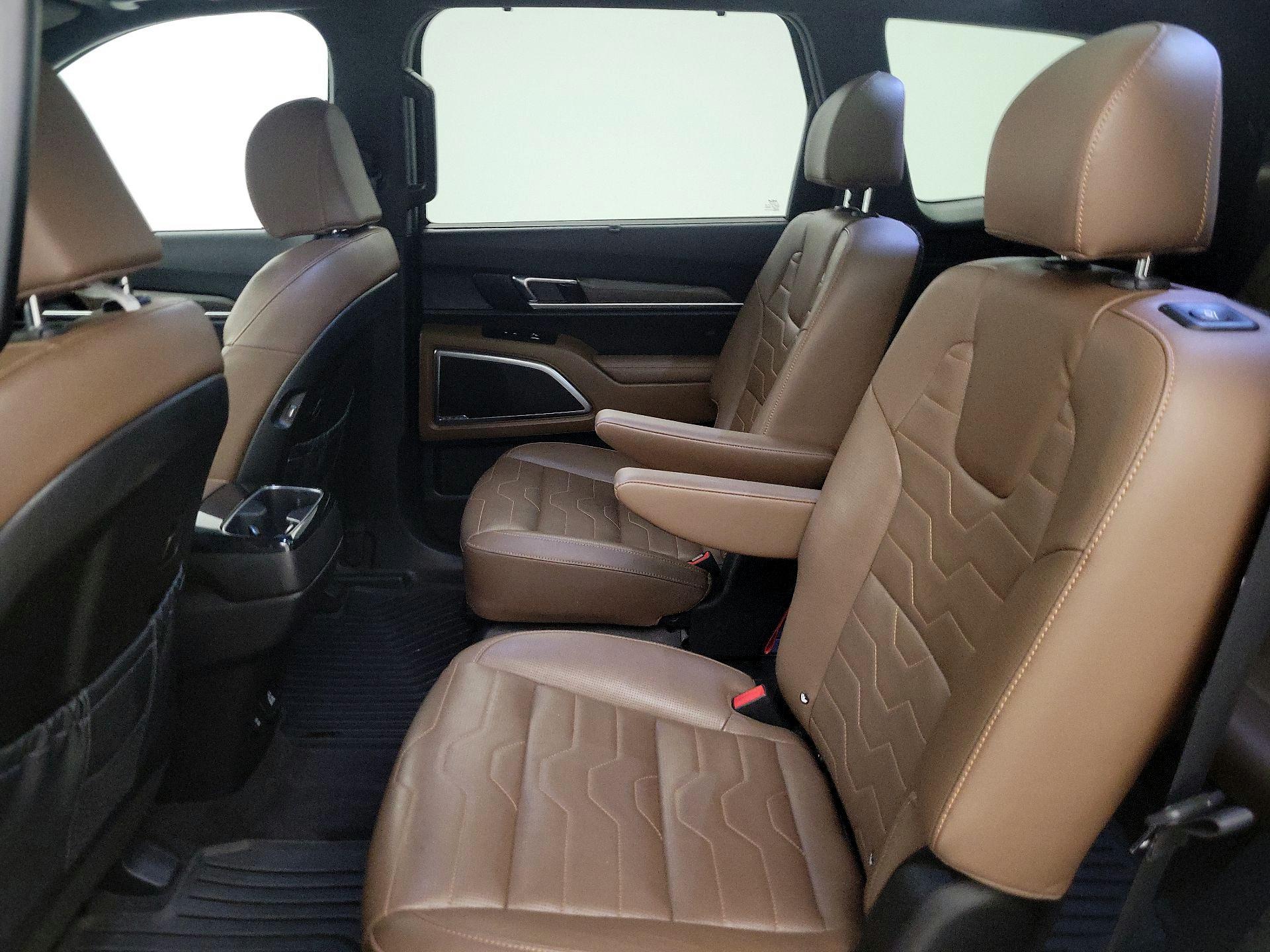 Thumbnail: 2022 Kia Telluride - 20
