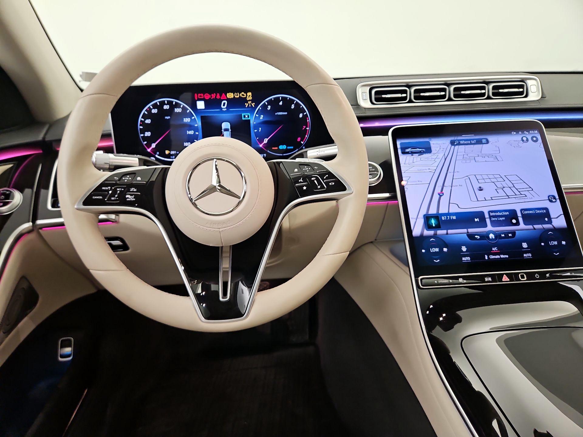 Thumbnail: 2022 Mercedes-Benz S-Class - 10