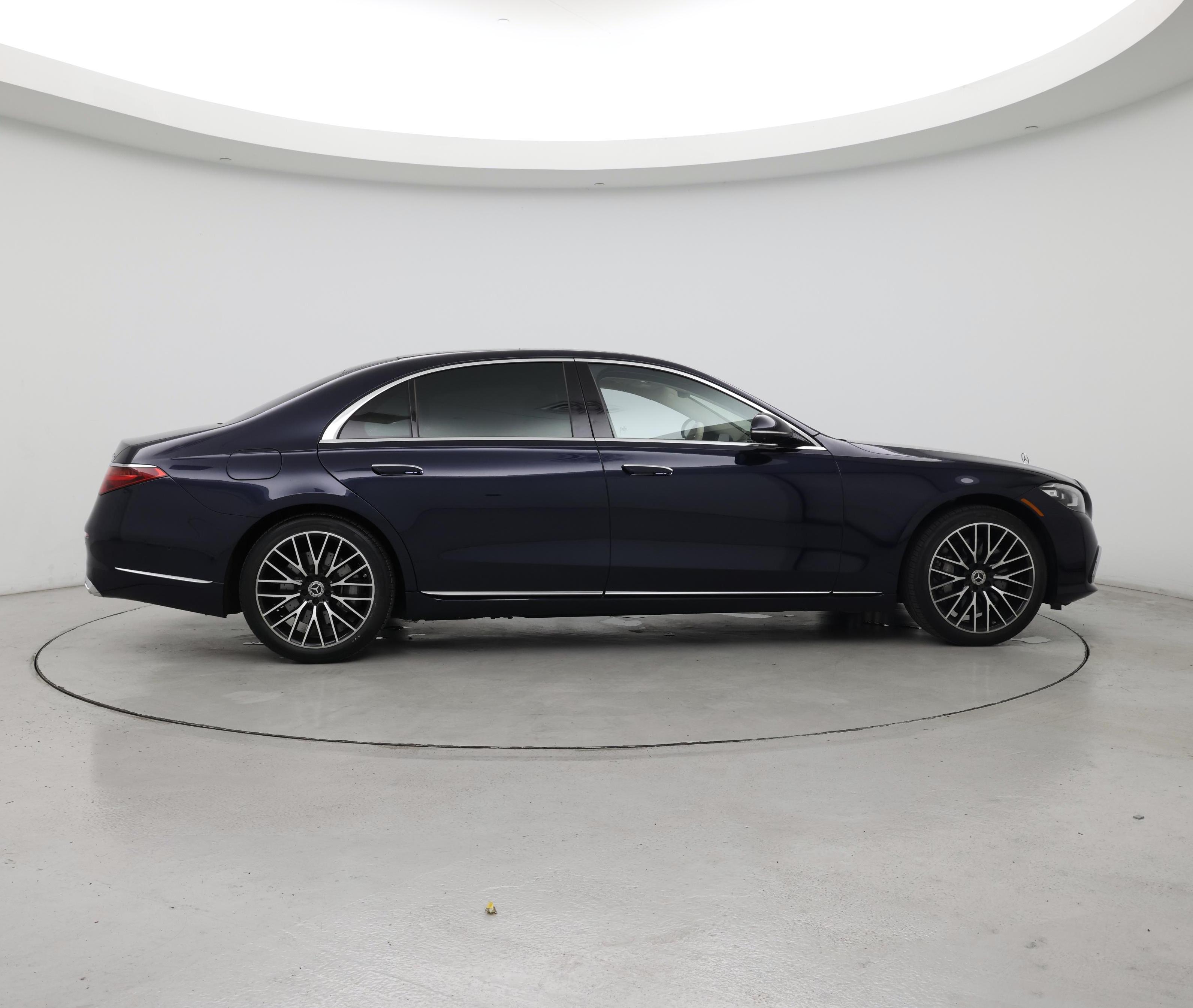 Thumbnail: 2022 Mercedes-Benz S-Class - 7