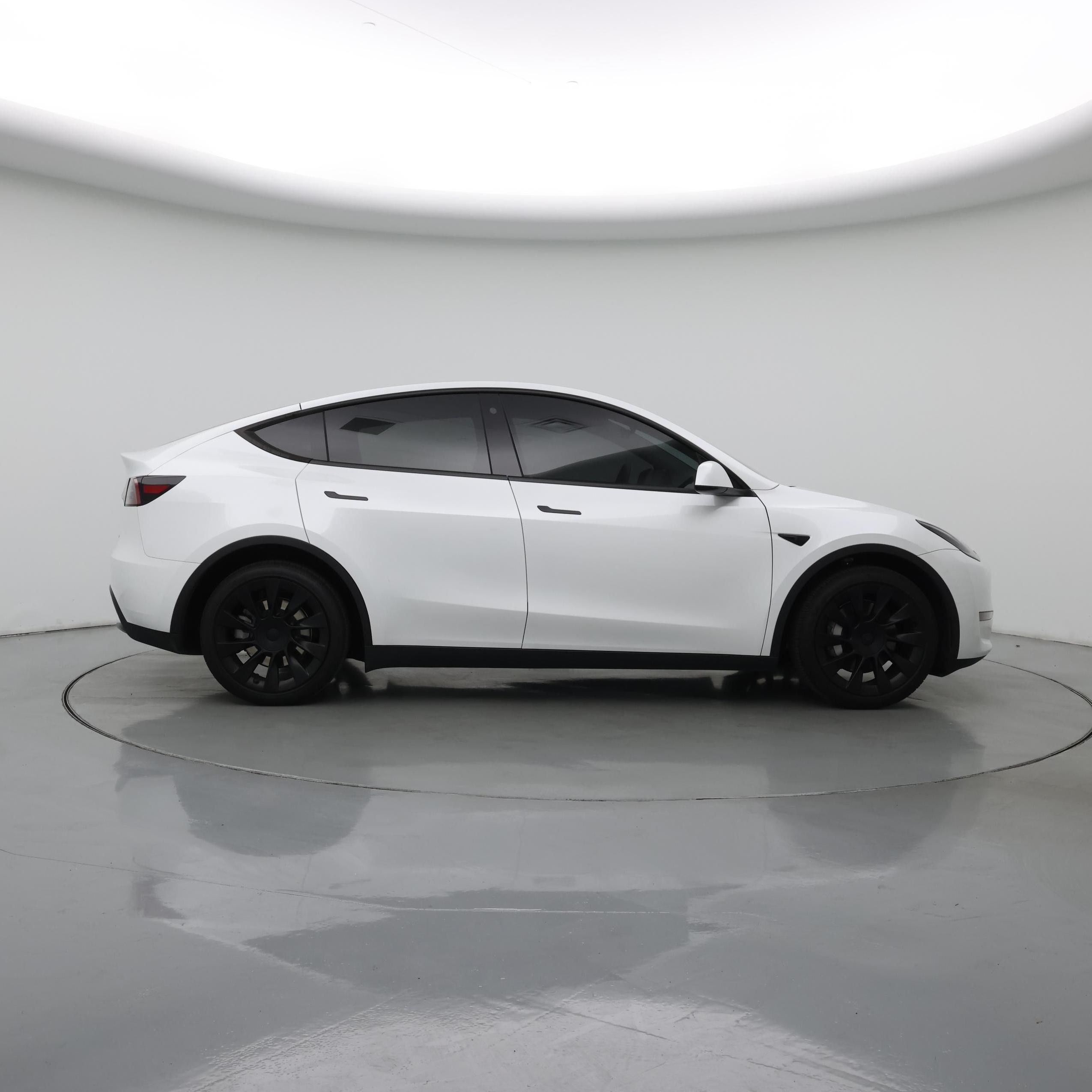 Thumbnail: 2023 Tesla Model Y - 7