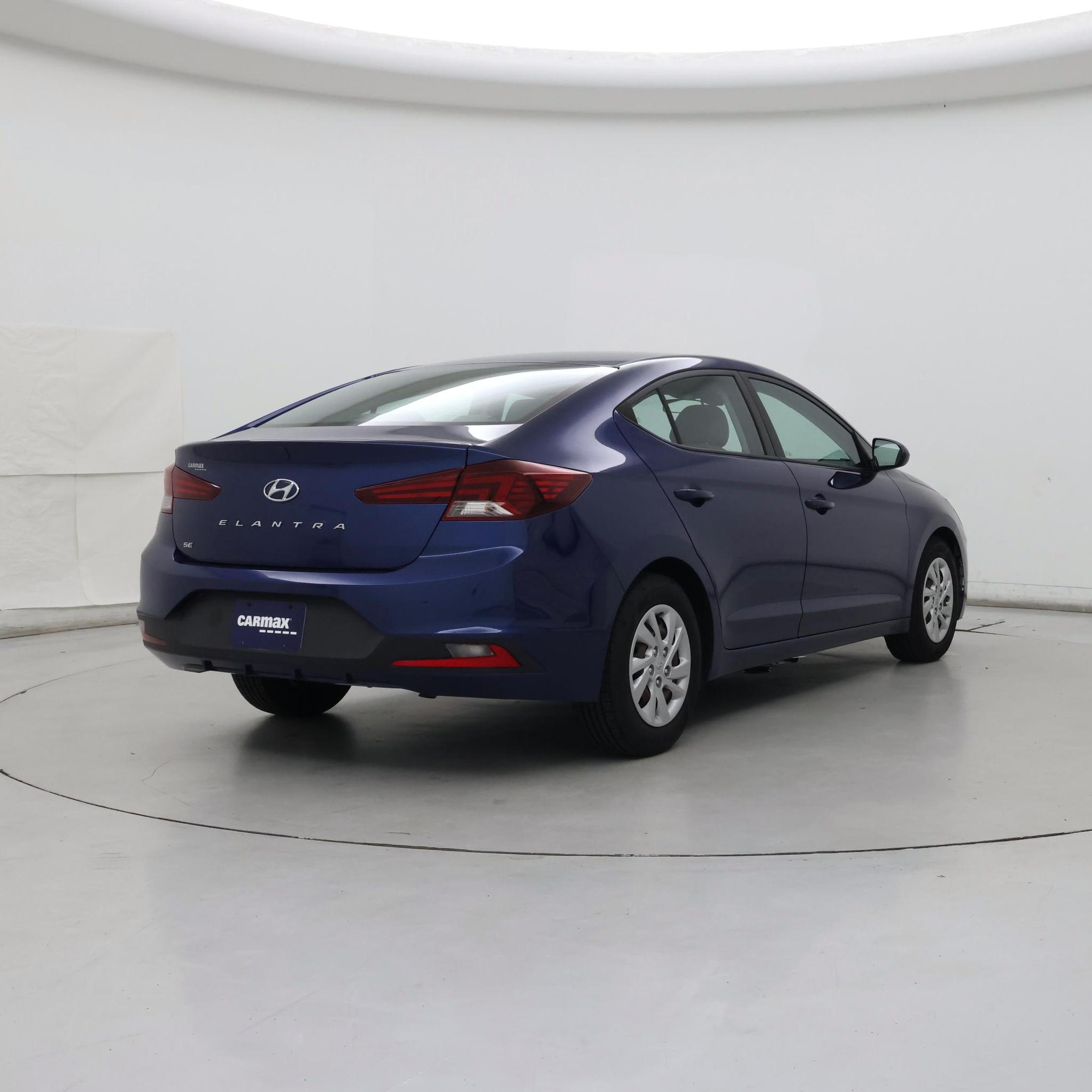 Thumbnail: 2020 Hyundai Elantra - 8