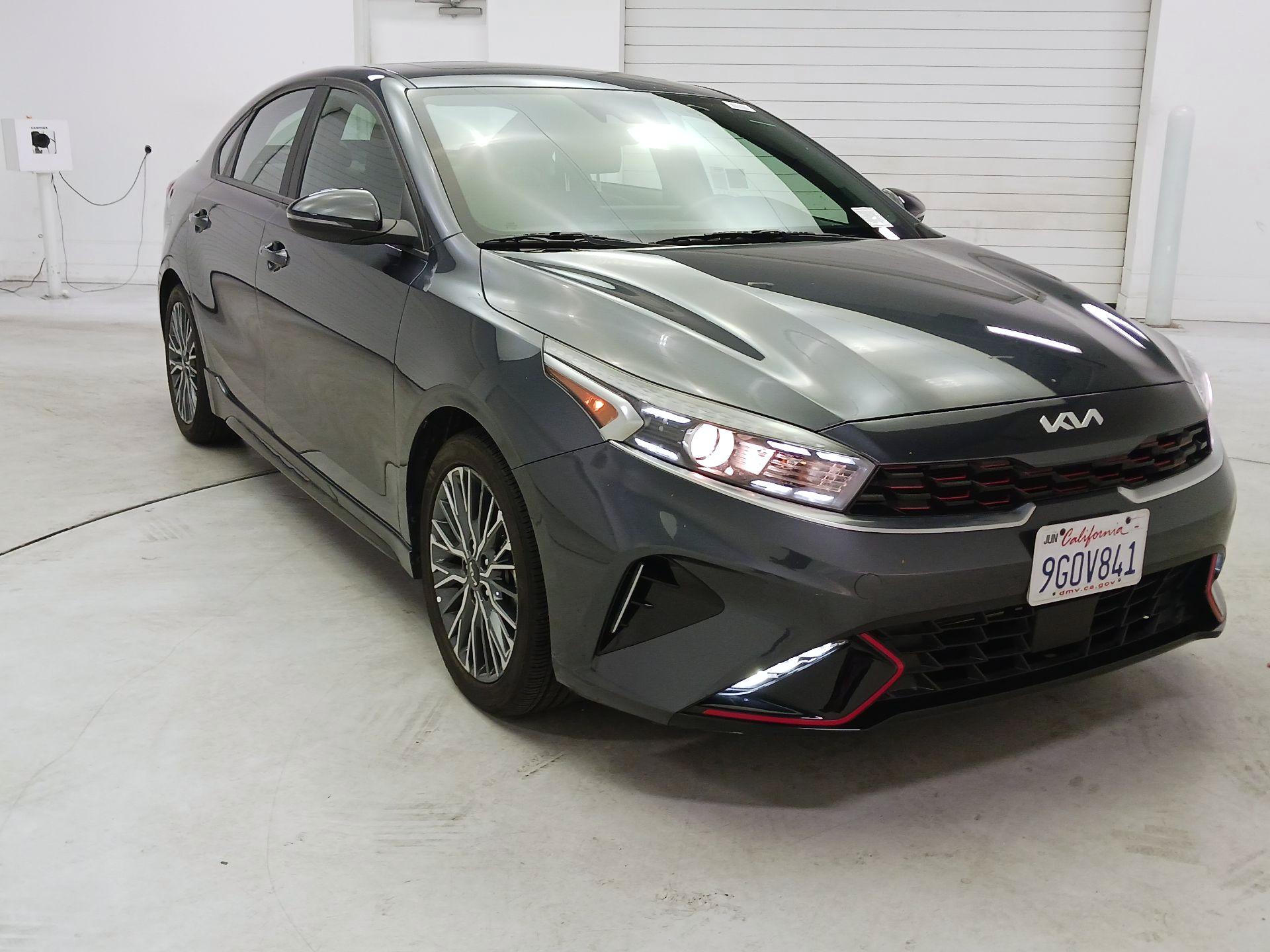 Thumbnail: 2023 Kia Forte - 1